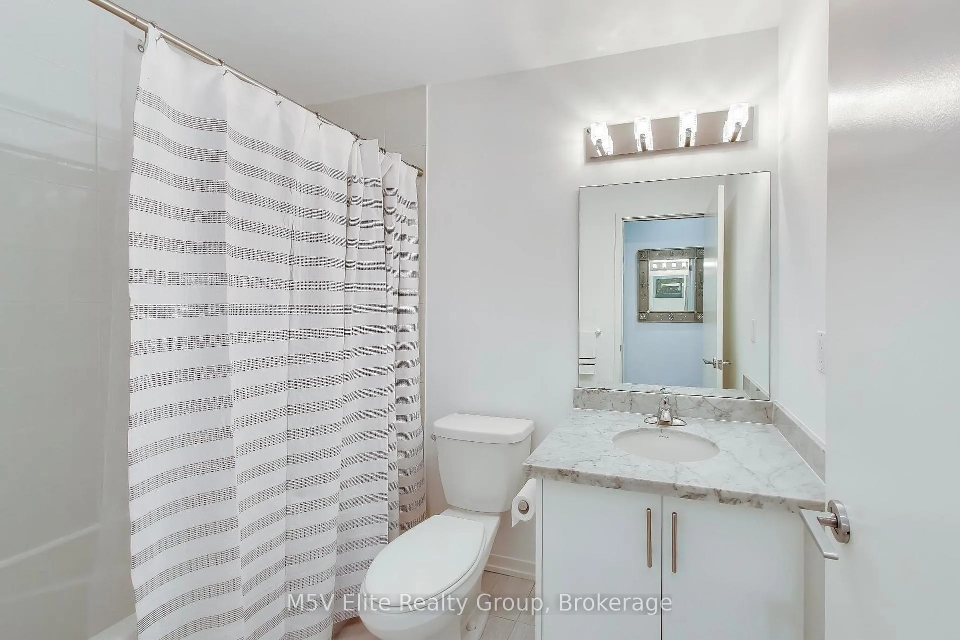 Photo 7 of Unit E07, 26 Bruce Street, Vaughan, East Woodbridge — HOMEH