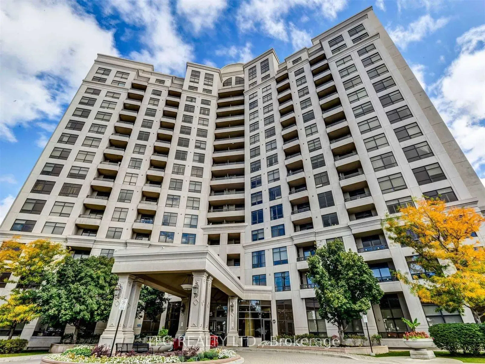 Front of Unit 417, 9225 Jane Street