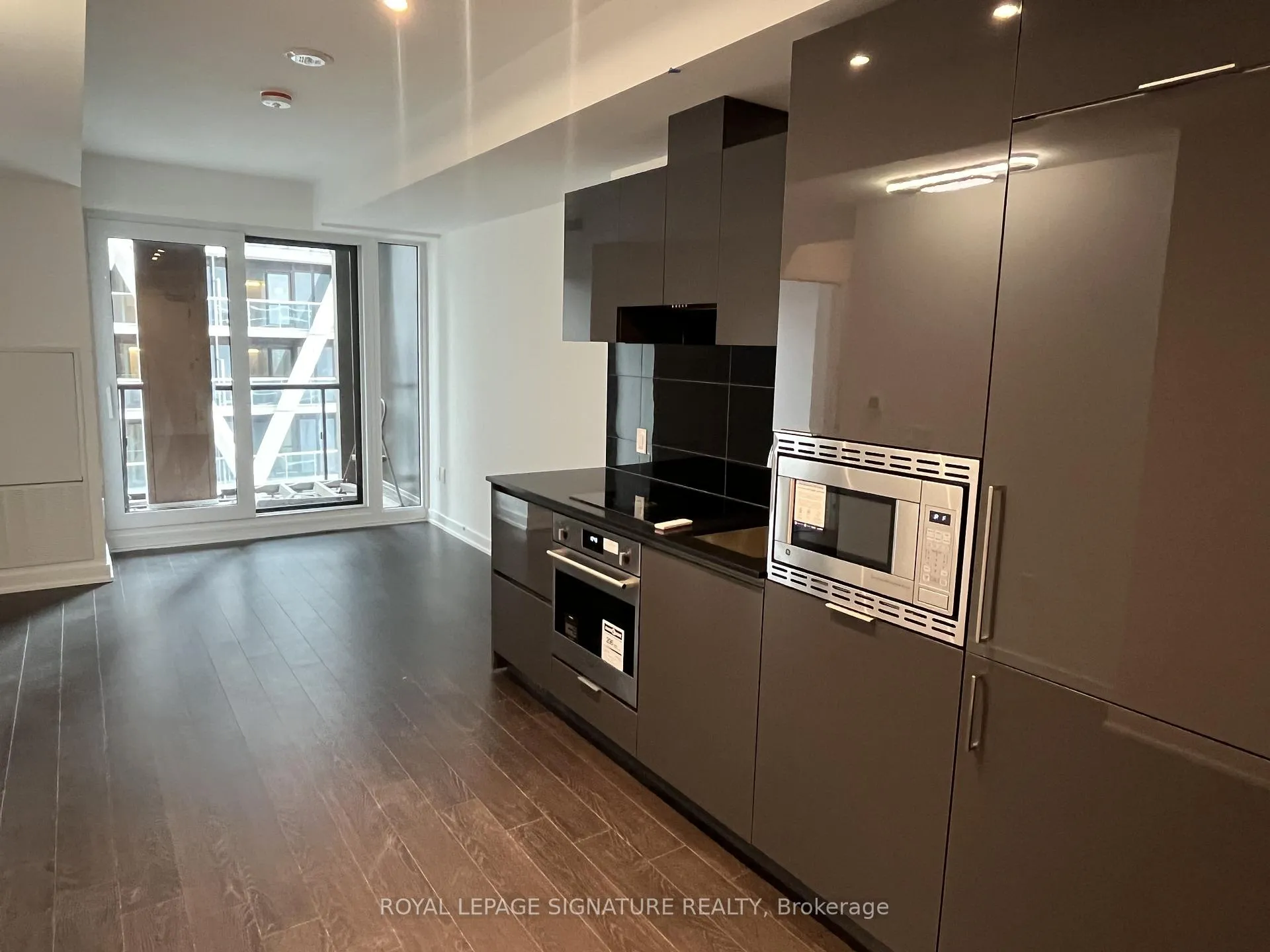Photo 11 of Unit 3007, 238 Simcoe Street N, Toronto, Kensington-Chinatown — HOMEH