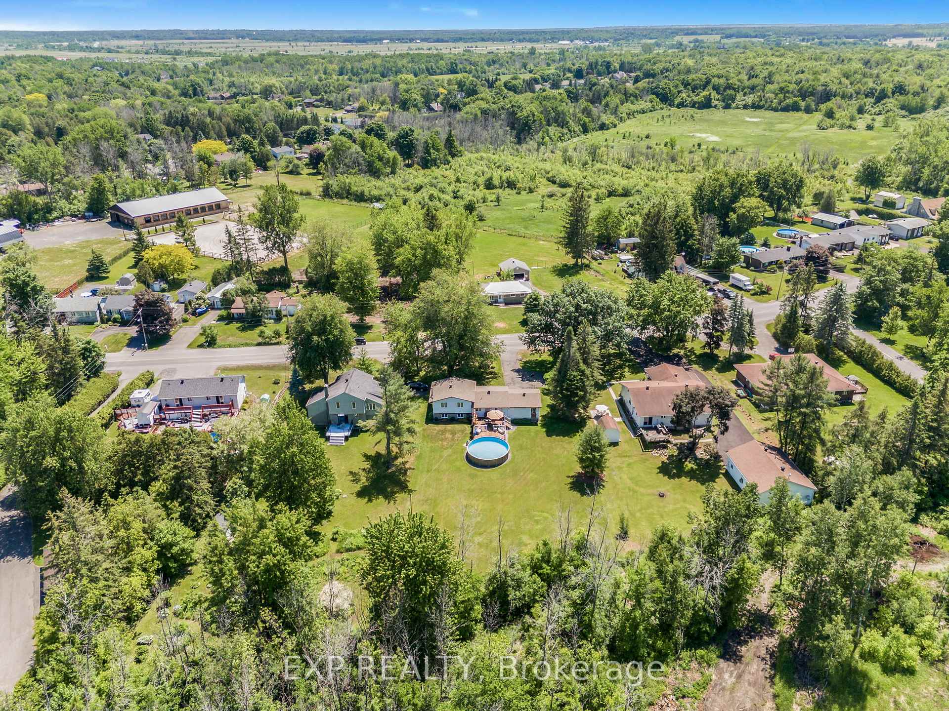 Photo 14 of 472 Front Road, Champlain, Champlain Twp — HOMEH