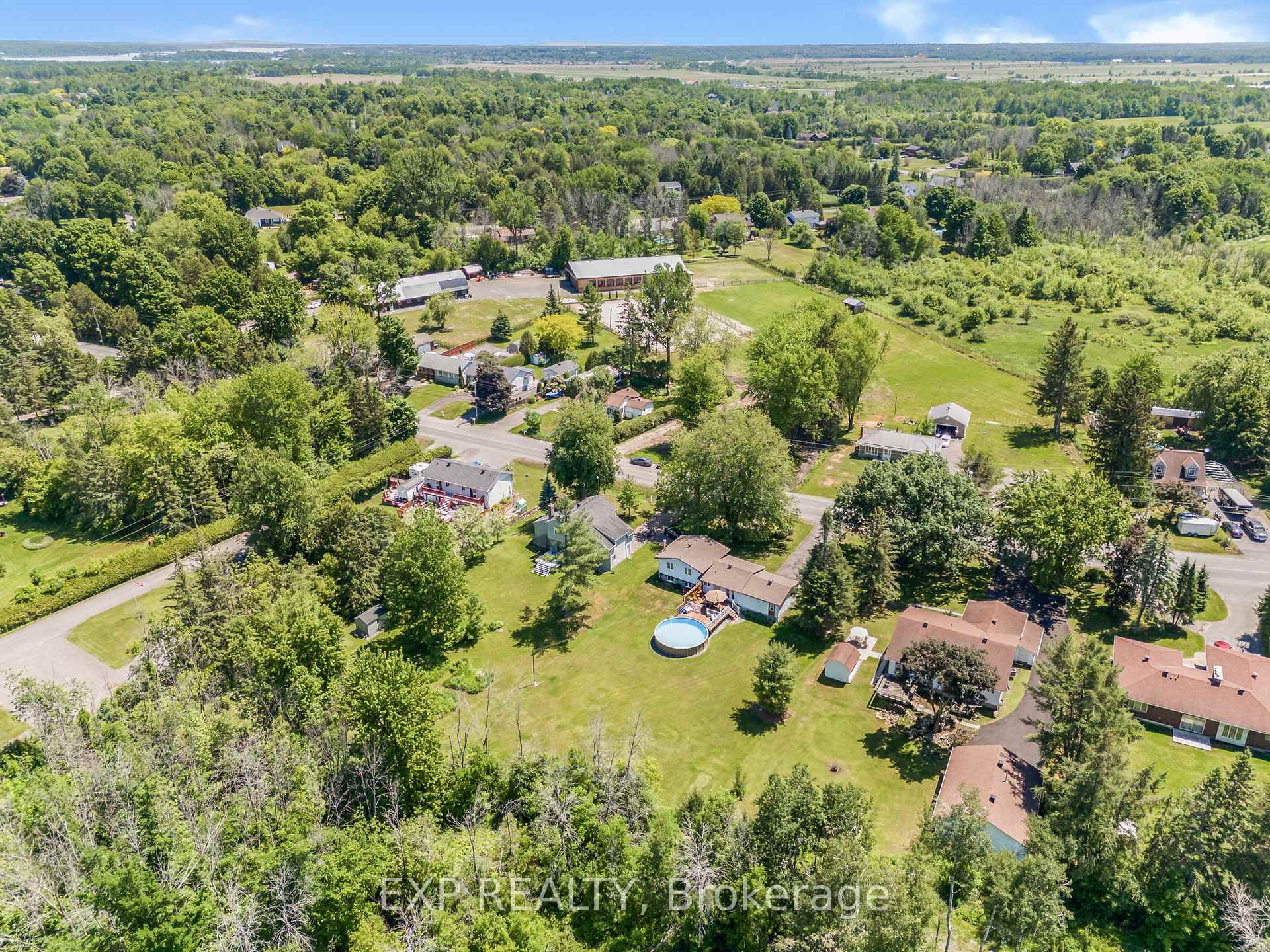 Photo 15 of 472 Front Road, Champlain, Champlain Twp — HOMEH