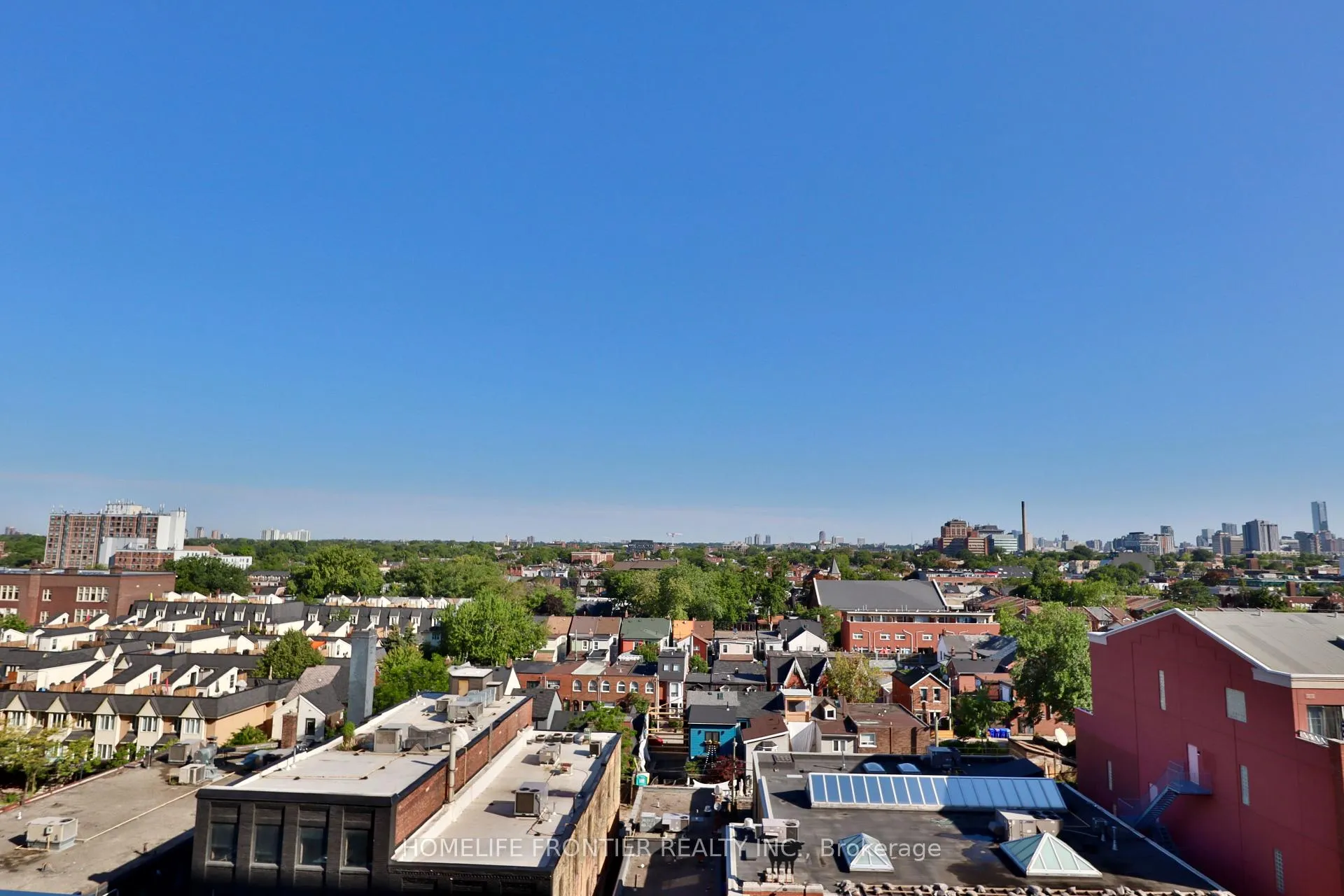 Photo 16 of Unit 810, 775 King Street W, Toronto, Niagara — HOMEH