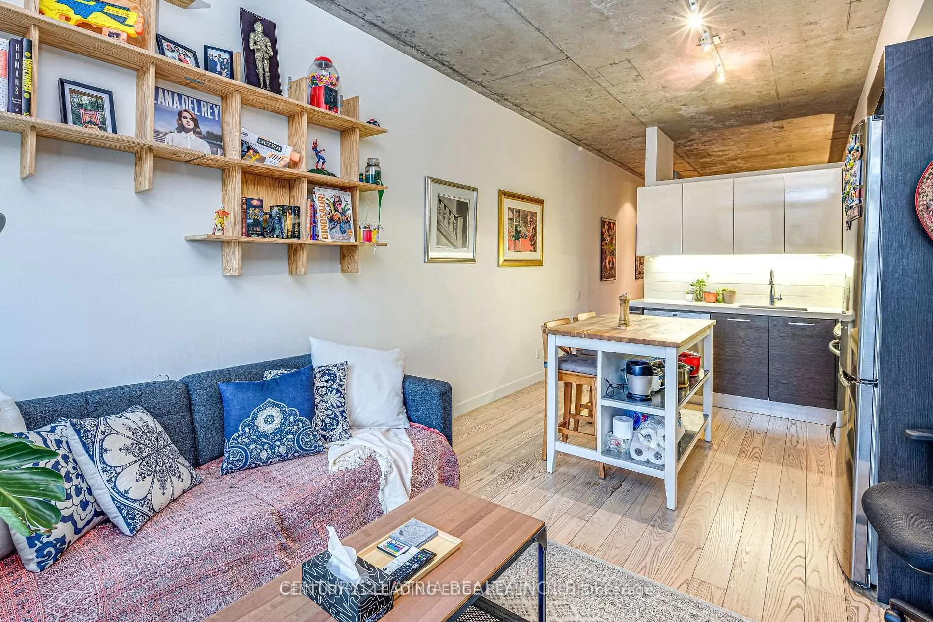 Photo 4 of Unit 508, 25 Stafford Street, Toronto, Niagara — HOMEH