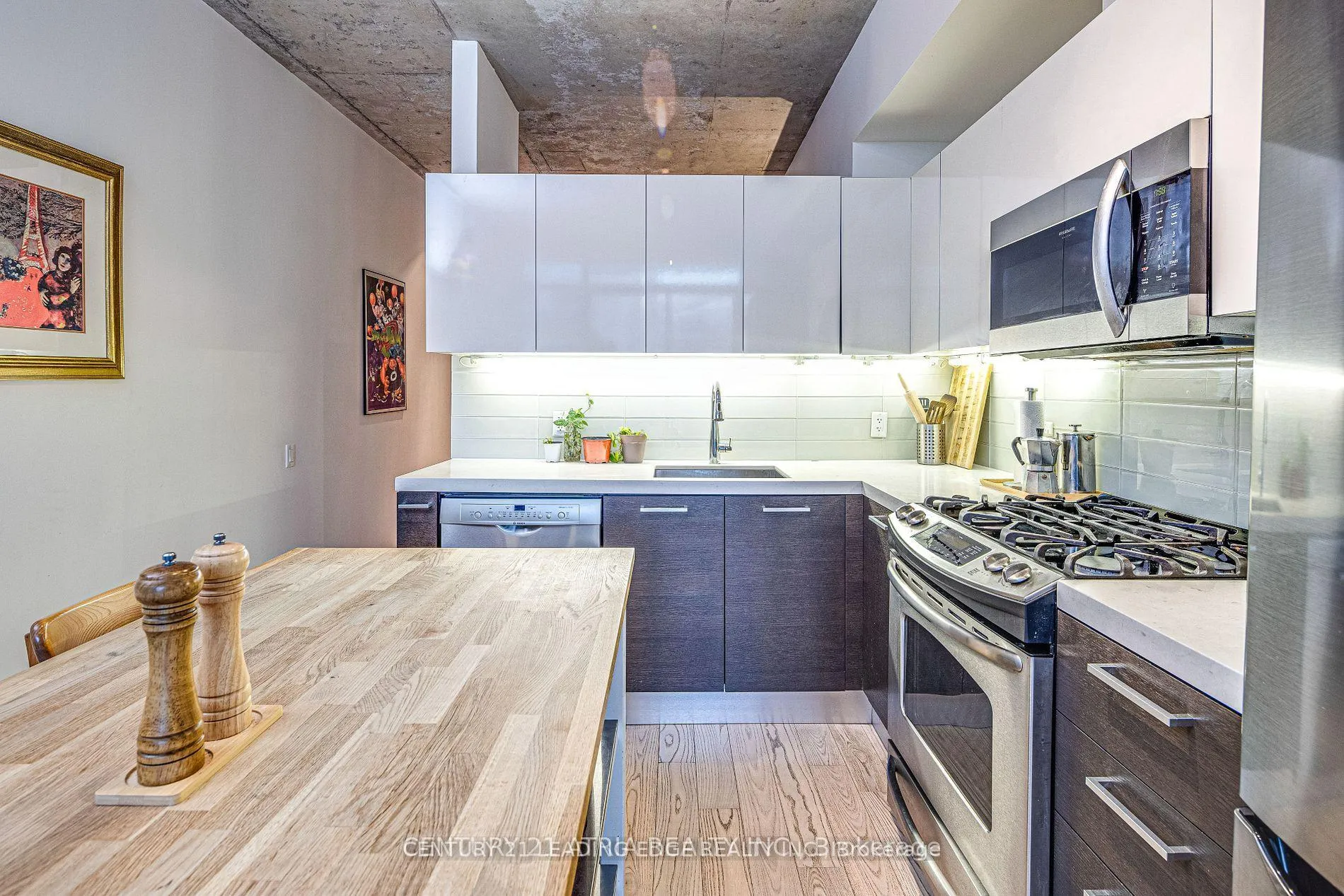 Photo 8 of Unit 508, 25 Stafford Street, Toronto, Niagara — HOMEH
