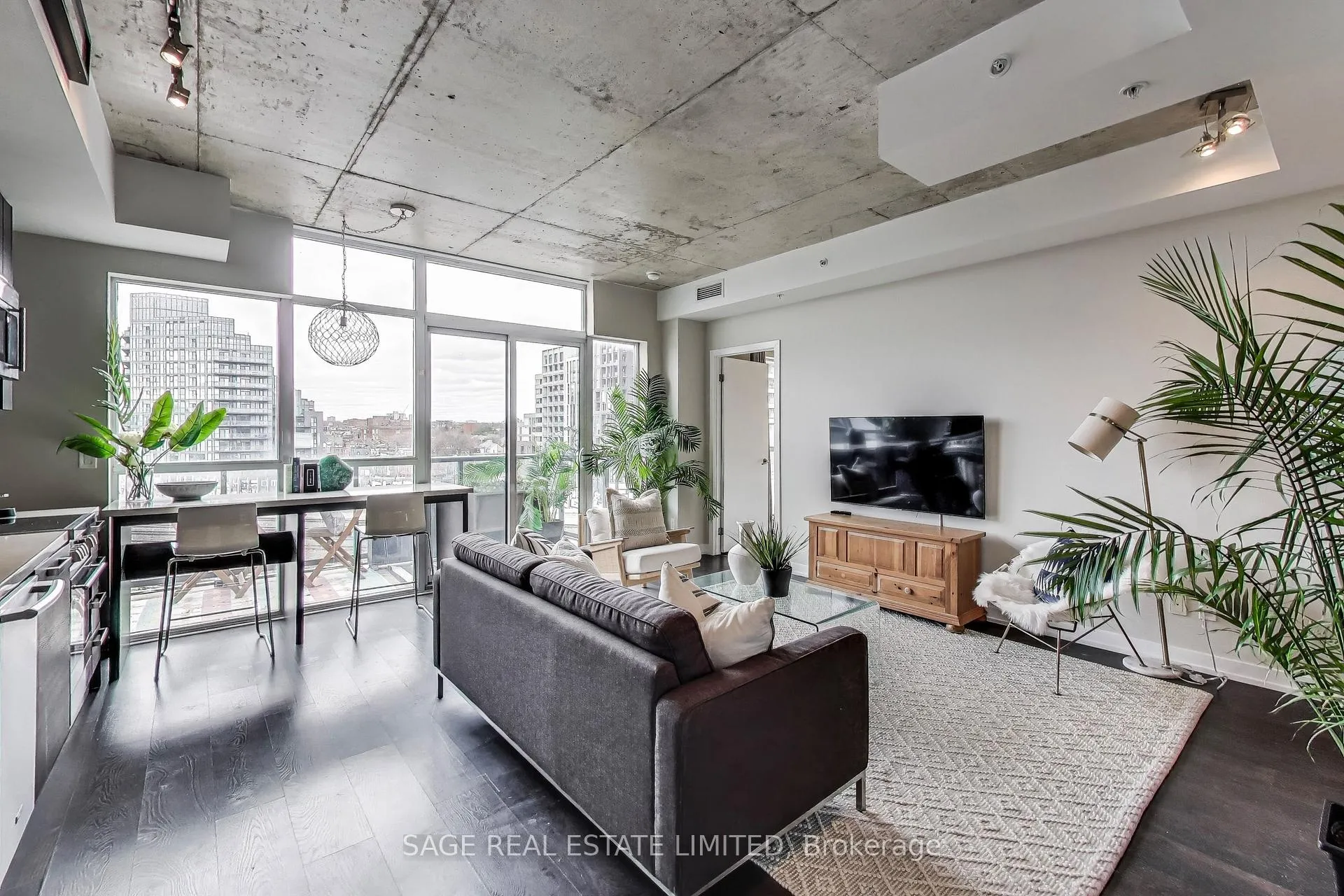 Photo 4 of Unit 604, 1205 Queen Street W, Toronto, Trinity-Bellwoods — HOMEH