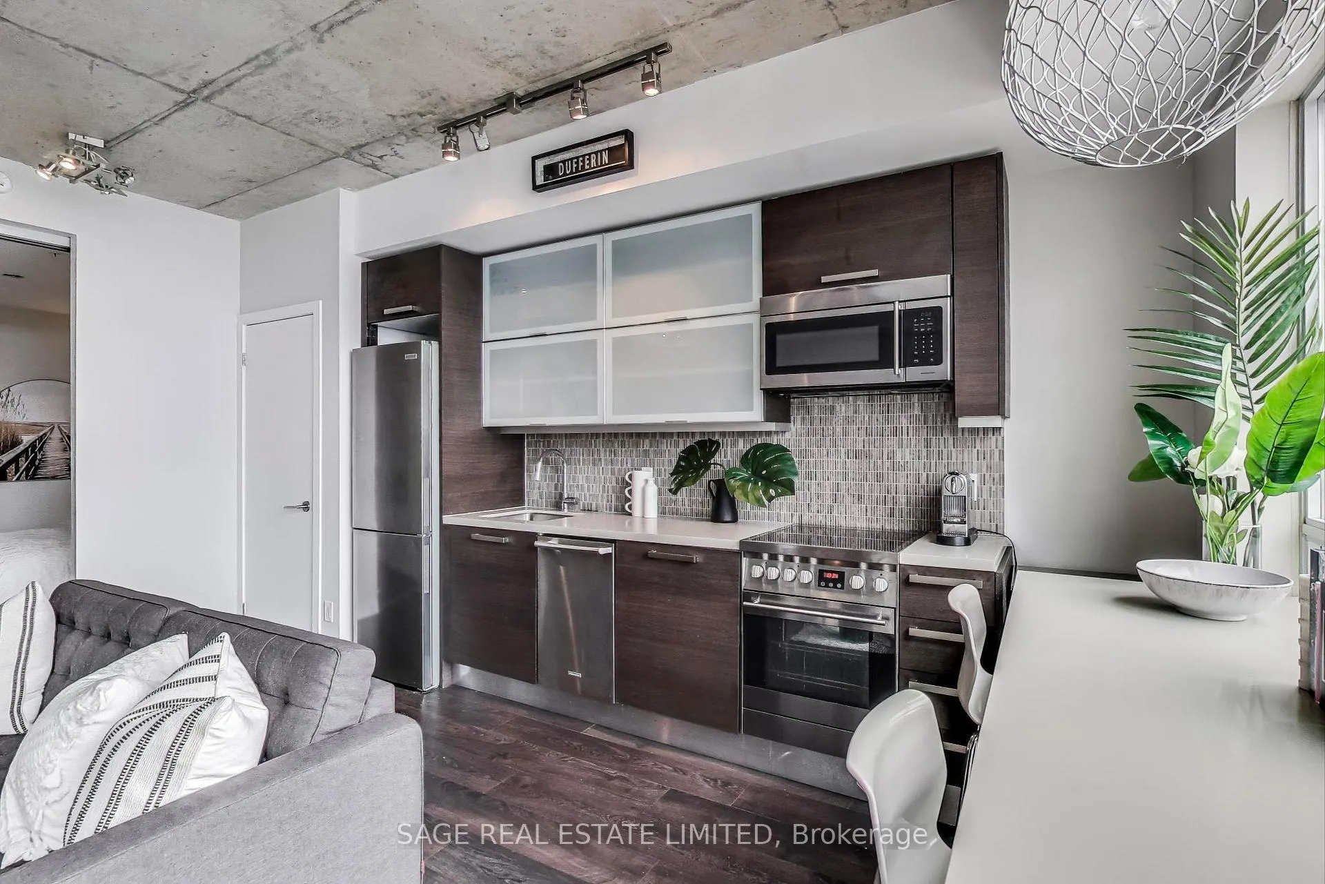 Photo 7 of Unit 604, 1205 Queen Street W, Toronto, Trinity-Bellwoods — HOMEH