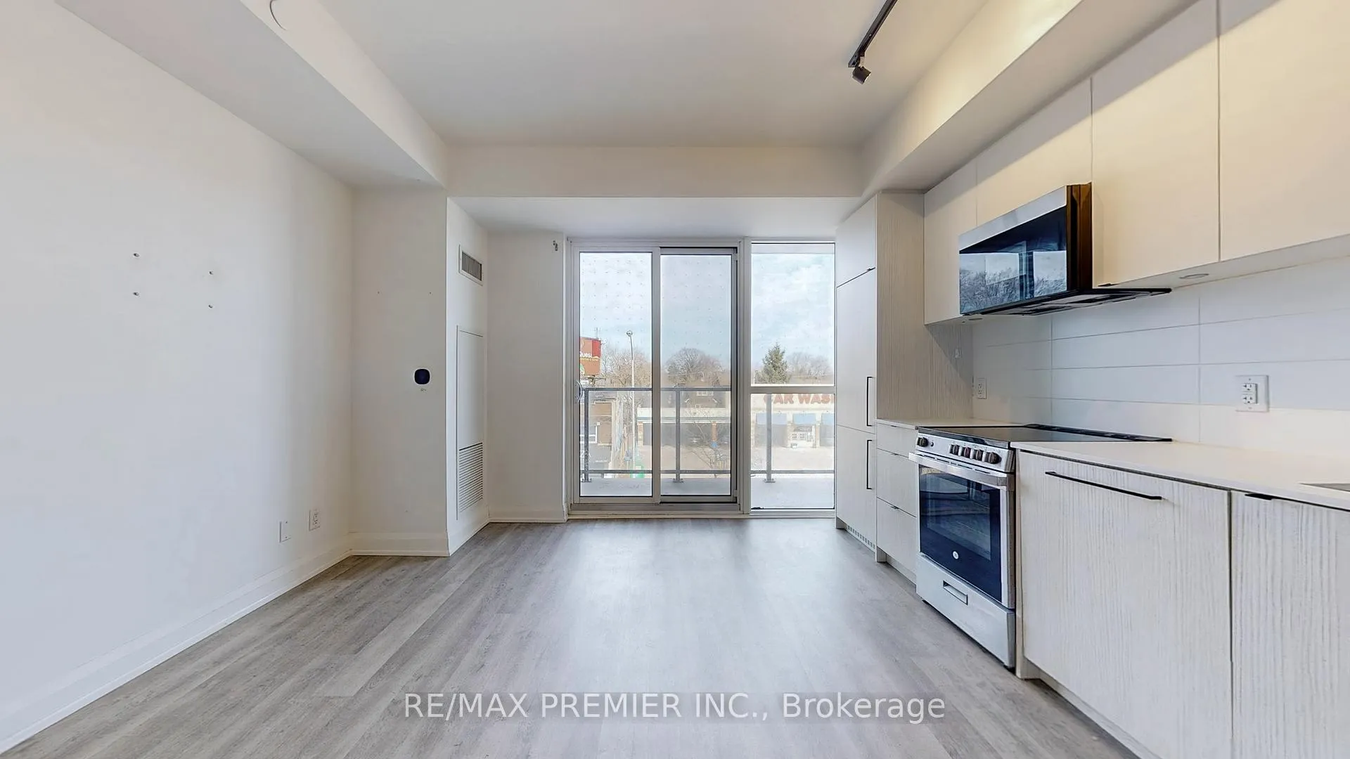 Photo 14 of Unit 305, 2369 Danforth Avenue, Toronto, East End-Danforth — HOMEH