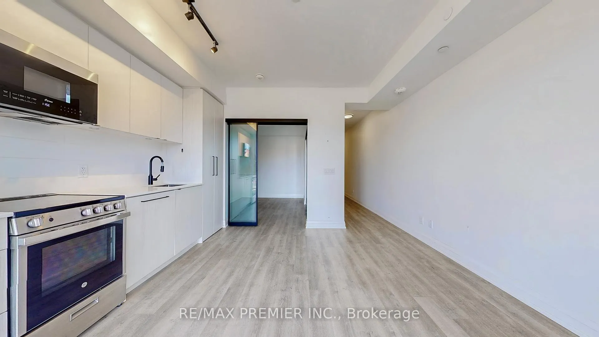 Photo 15 of Unit 305, 2369 Danforth Avenue, Toronto, East End-Danforth — HOMEH