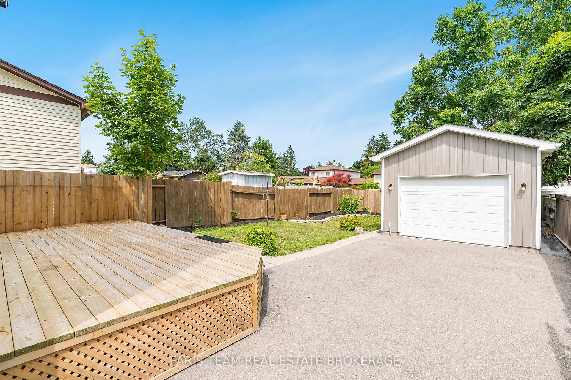 Photo 35 of 32 Janice Drive, Barrie, Sunnidale — HOMEH