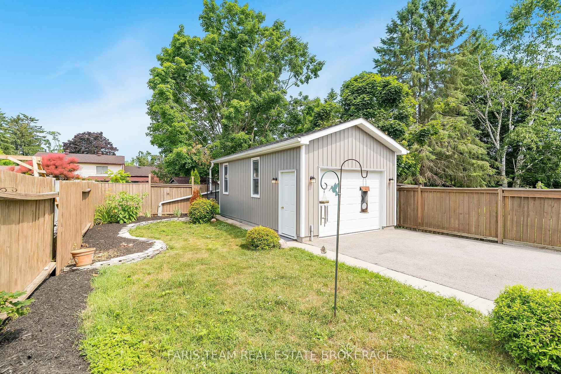 Photo 37 of 32 Janice Drive, Barrie, Sunnidale — HOMEH