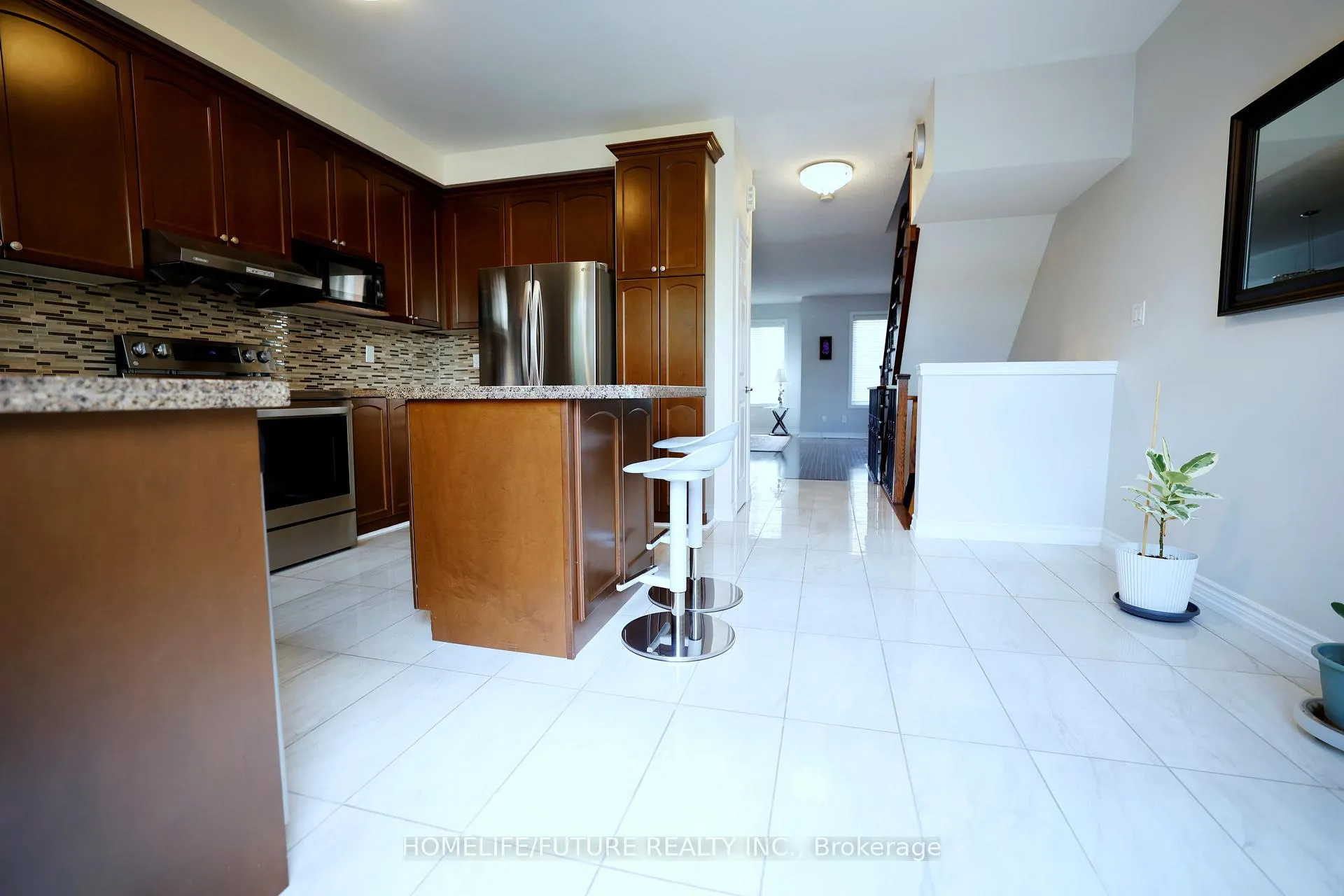 Photo 22 of 5 Cedar Lake Crescent, Brampton, Brampton West — HOMEH