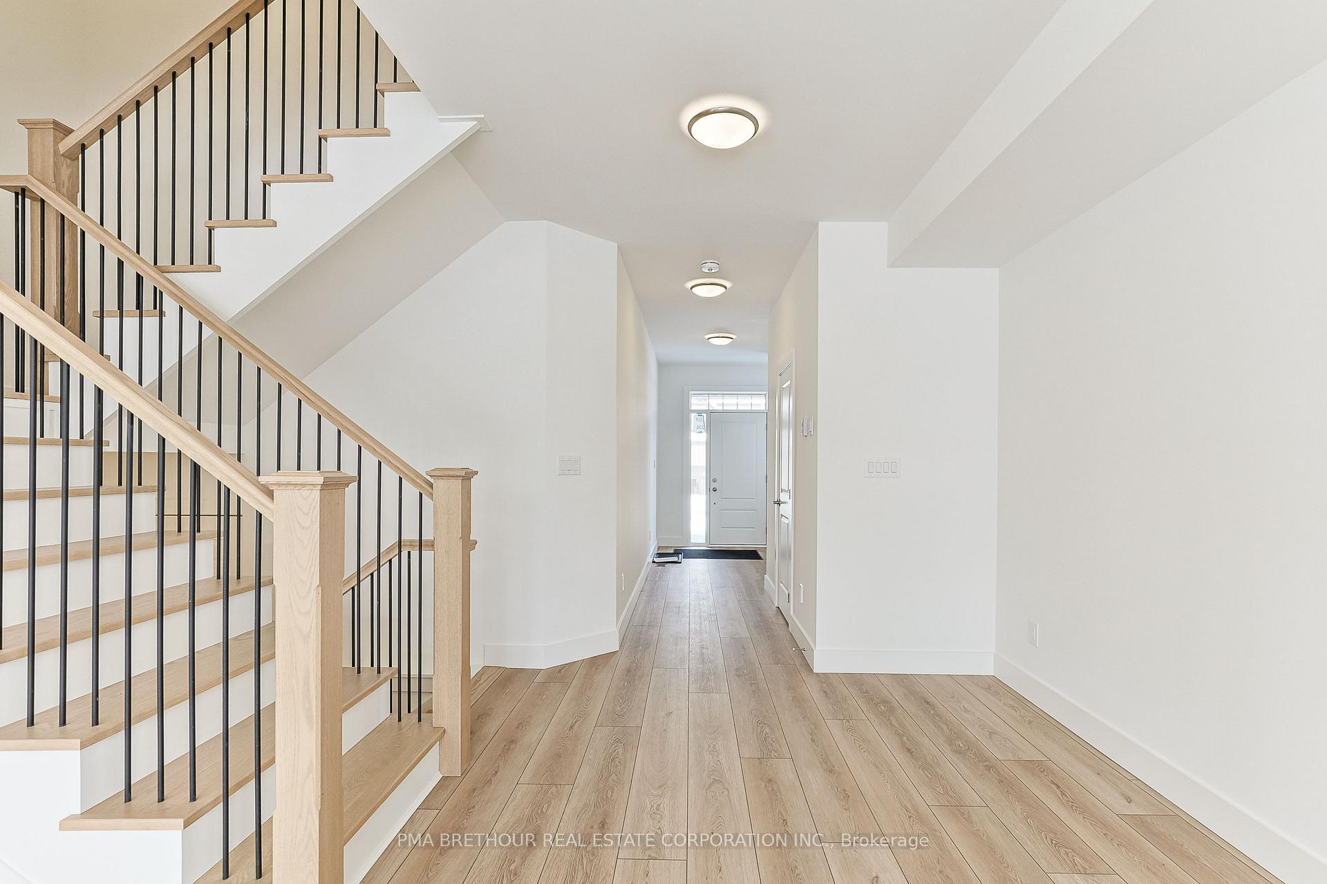 Photo 4 of 167 Sugar Maple Street, Blue Mountains — HOMEH