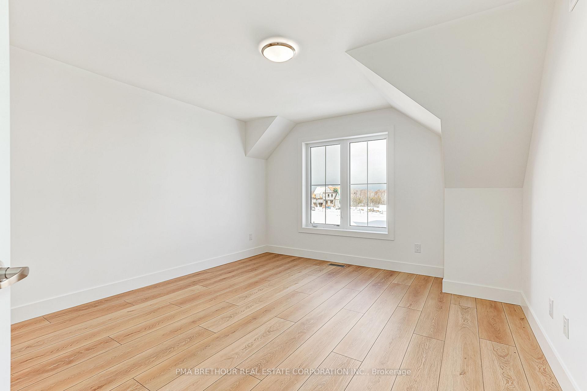 Photo 17 of 167 Sugar Maple Street, Blue Mountains — HOMEH