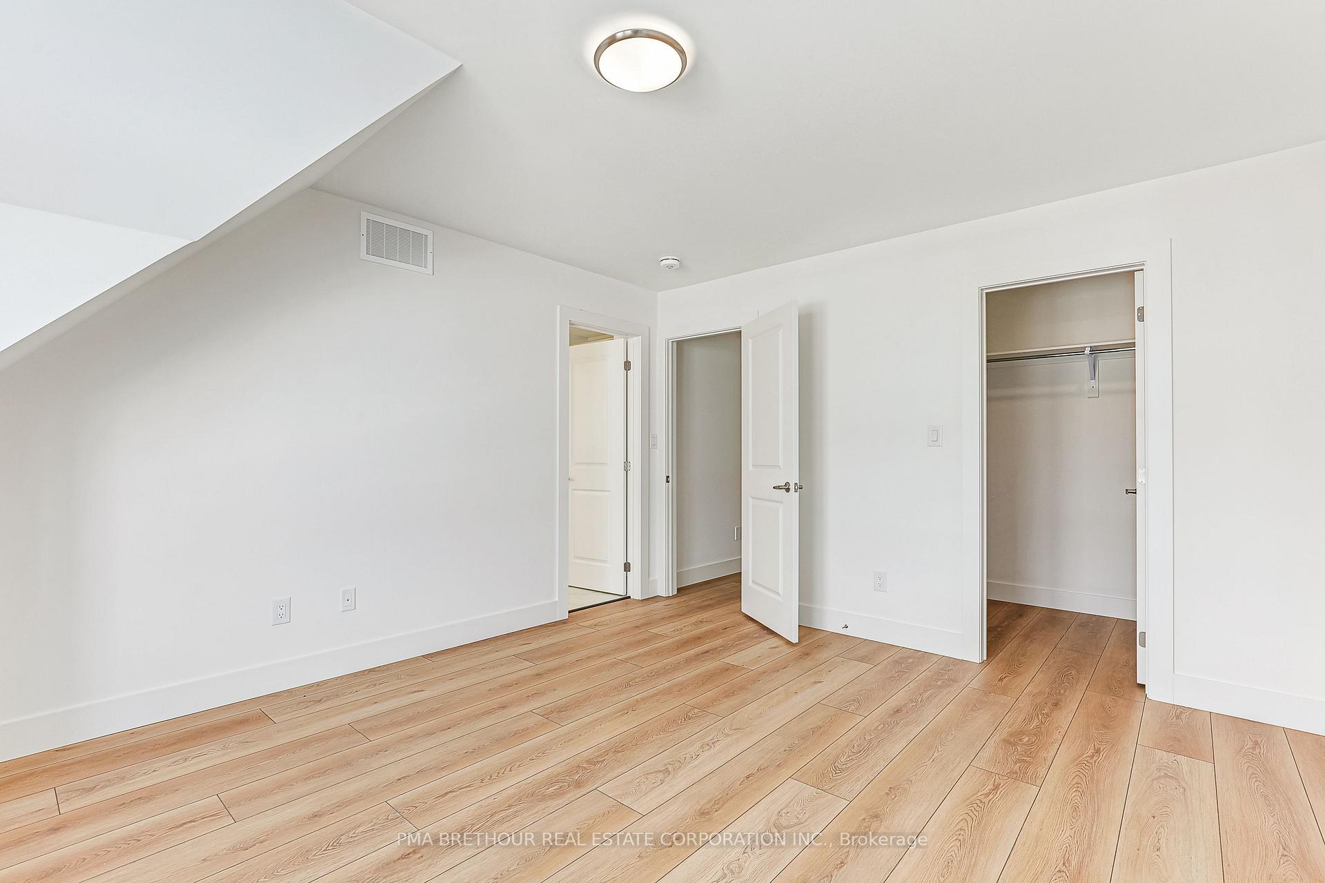 Photo 18 of 167 Sugar Maple Street, Blue Mountains — HOMEH