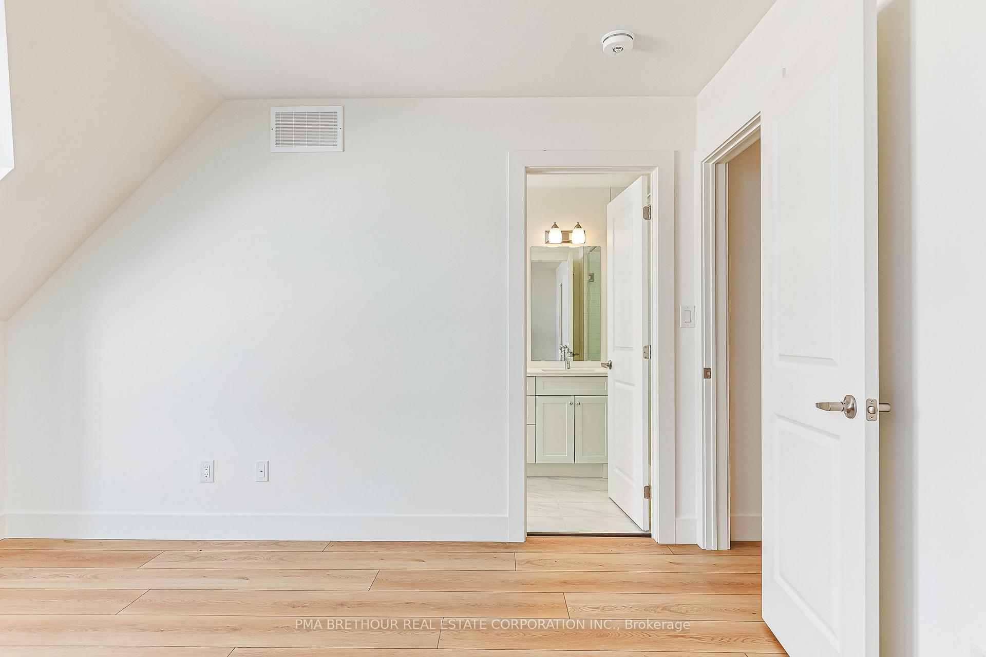 Photo 19 of 167 Sugar Maple Street, Blue Mountains — HOMEH