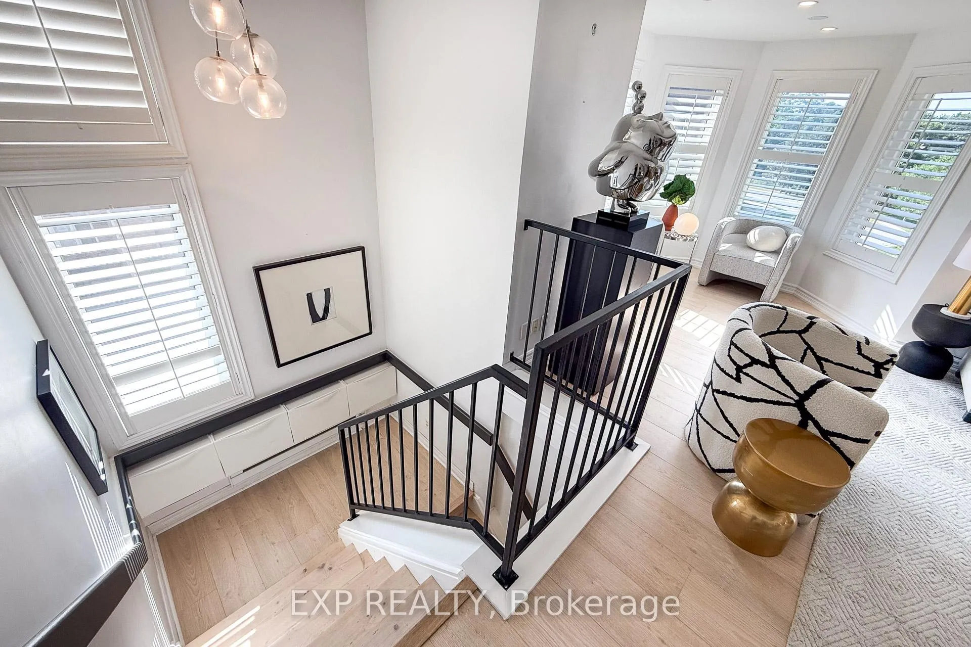 Photo 15 of Unit 301, 120 Aerodrome Crescent, Toronto, Leaside — HOMEH