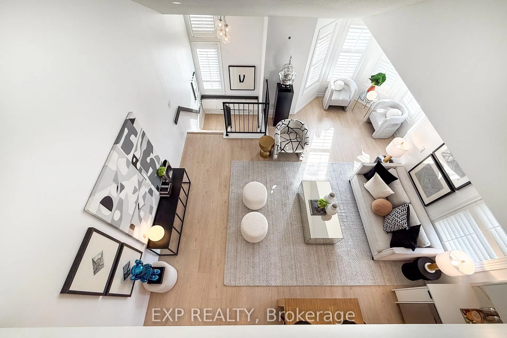 Photo 16 of Unit 301, 120 Aerodrome Crescent, Toronto, Leaside — HOMEH