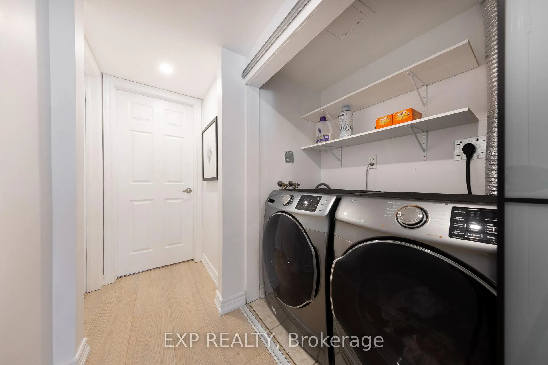 Photo 30 of Unit 301, 120 Aerodrome Crescent, Toronto, Leaside — HOMEH