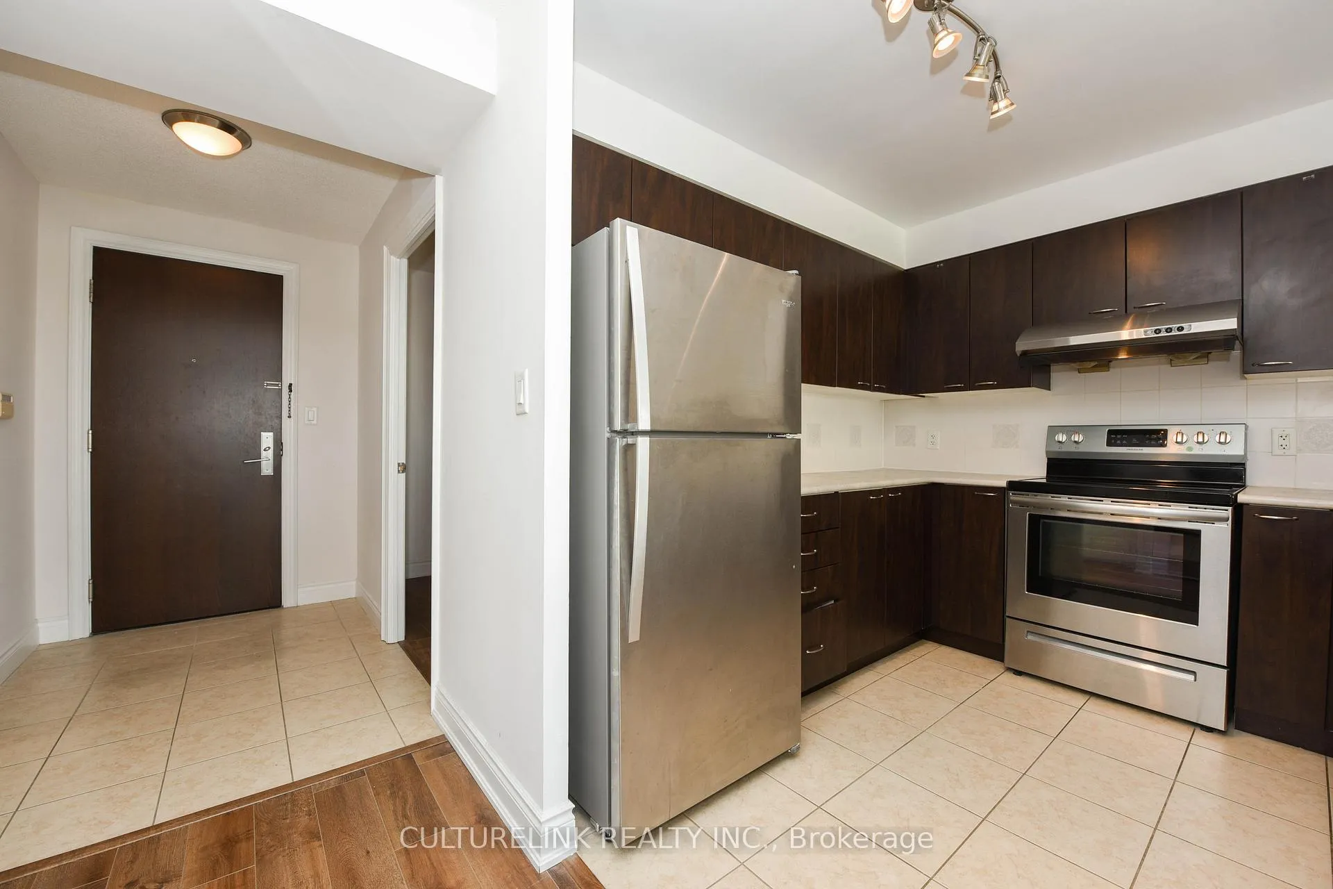 Photo 11 of Unit 1008, 88 Times Avenue, Markham, Commerce Valley — HOMEH