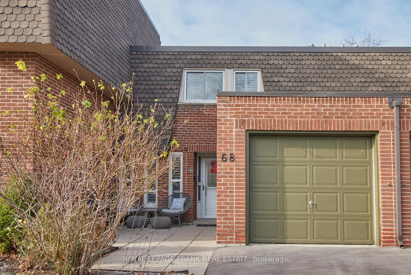 Photo 2 of 68 Deacon Lane, Ajax, South East — HOMEH