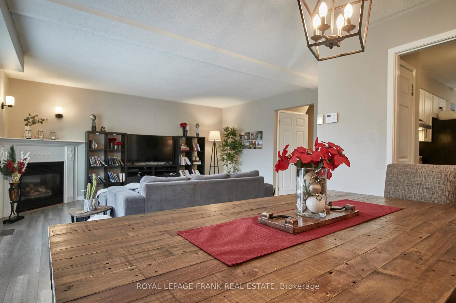 Photo 12 of 68 Deacon Lane, Ajax, South East — HOMEH