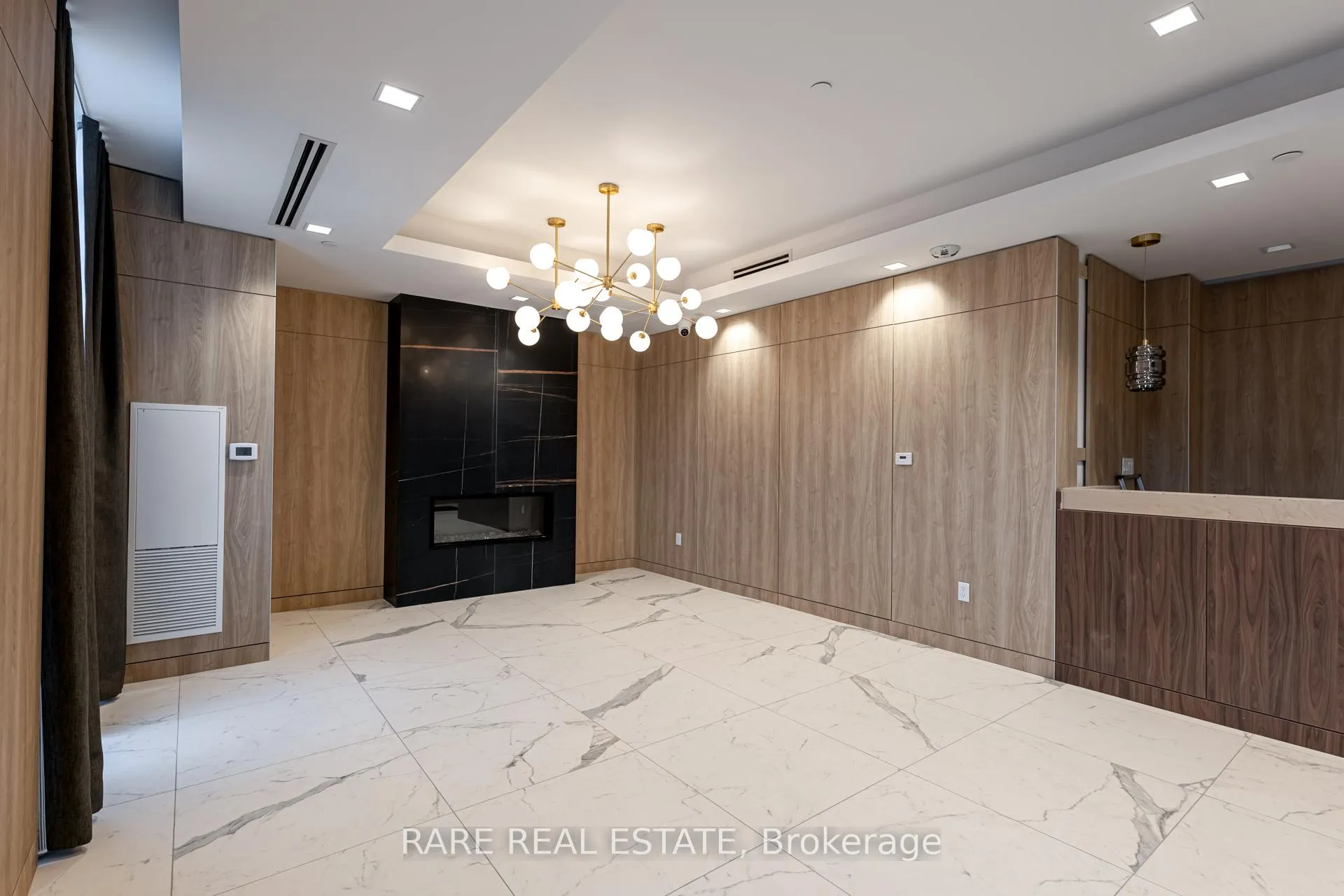 Photo 9 of Unit 103, 1010 Dundas Street E, Whitby, Blue Grass Meadows — HOMEH