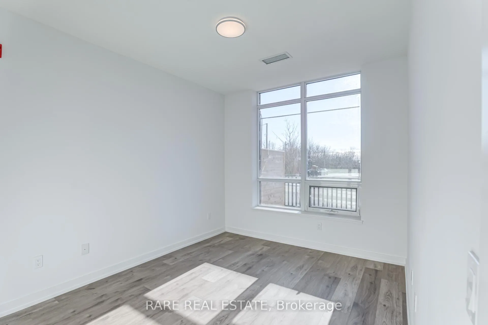 Photo 26 of Unit 103, 1010 Dundas Street E, Whitby, Blue Grass Meadows — HOMEH