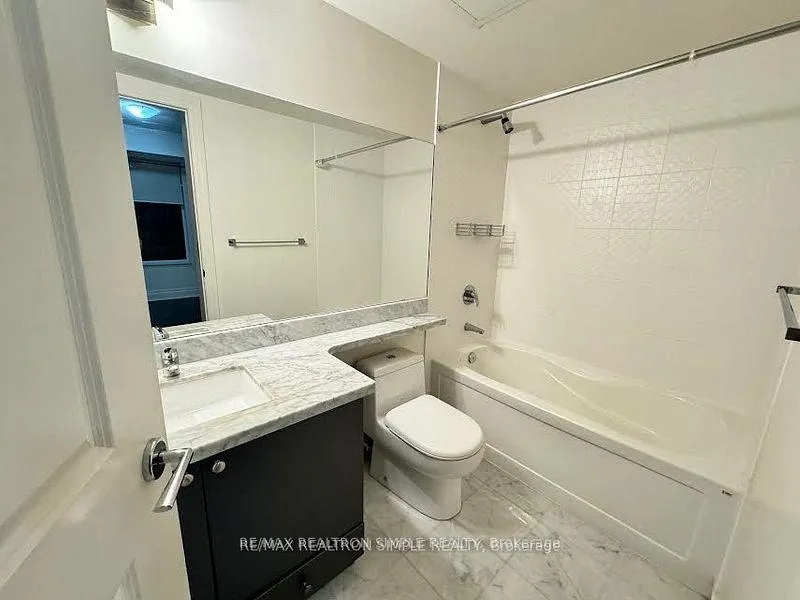 Photo 7 of Unit 216, 131 Upper Duke Crescent, Markham, Unionville — HOMEH