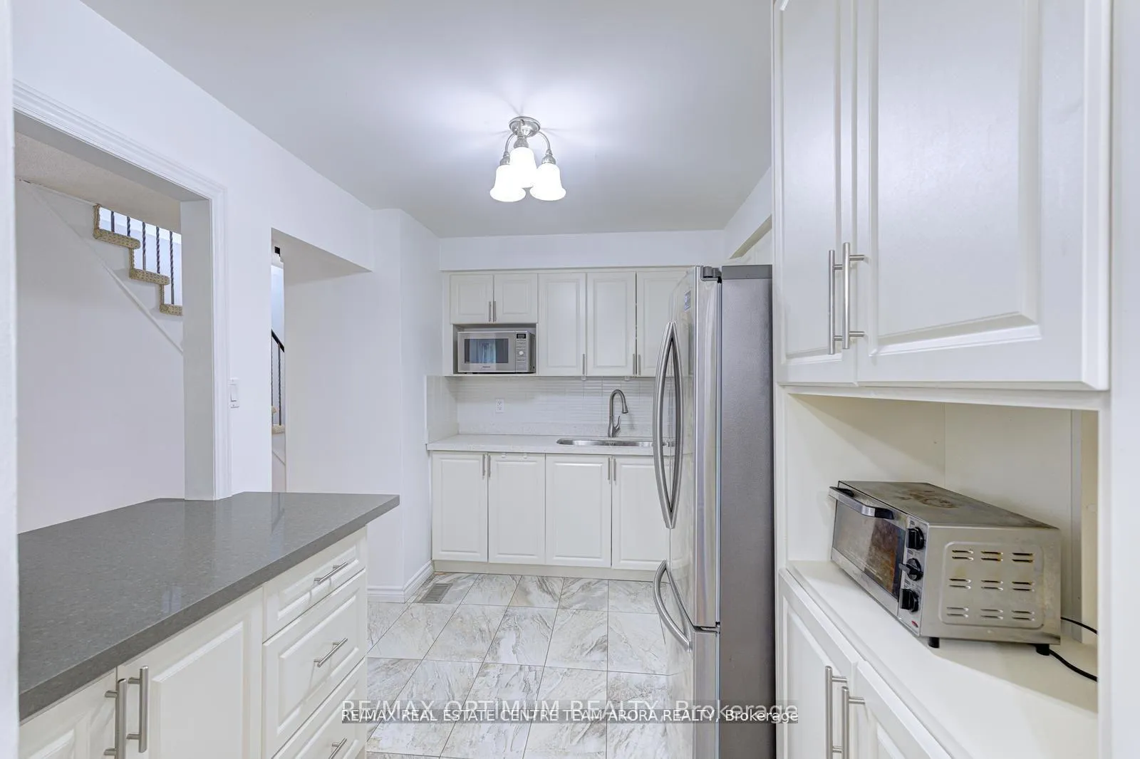 Photo 19 of Unit 90, 90 Dawson Crescent, Brampton, Brampton North — HOMEH
