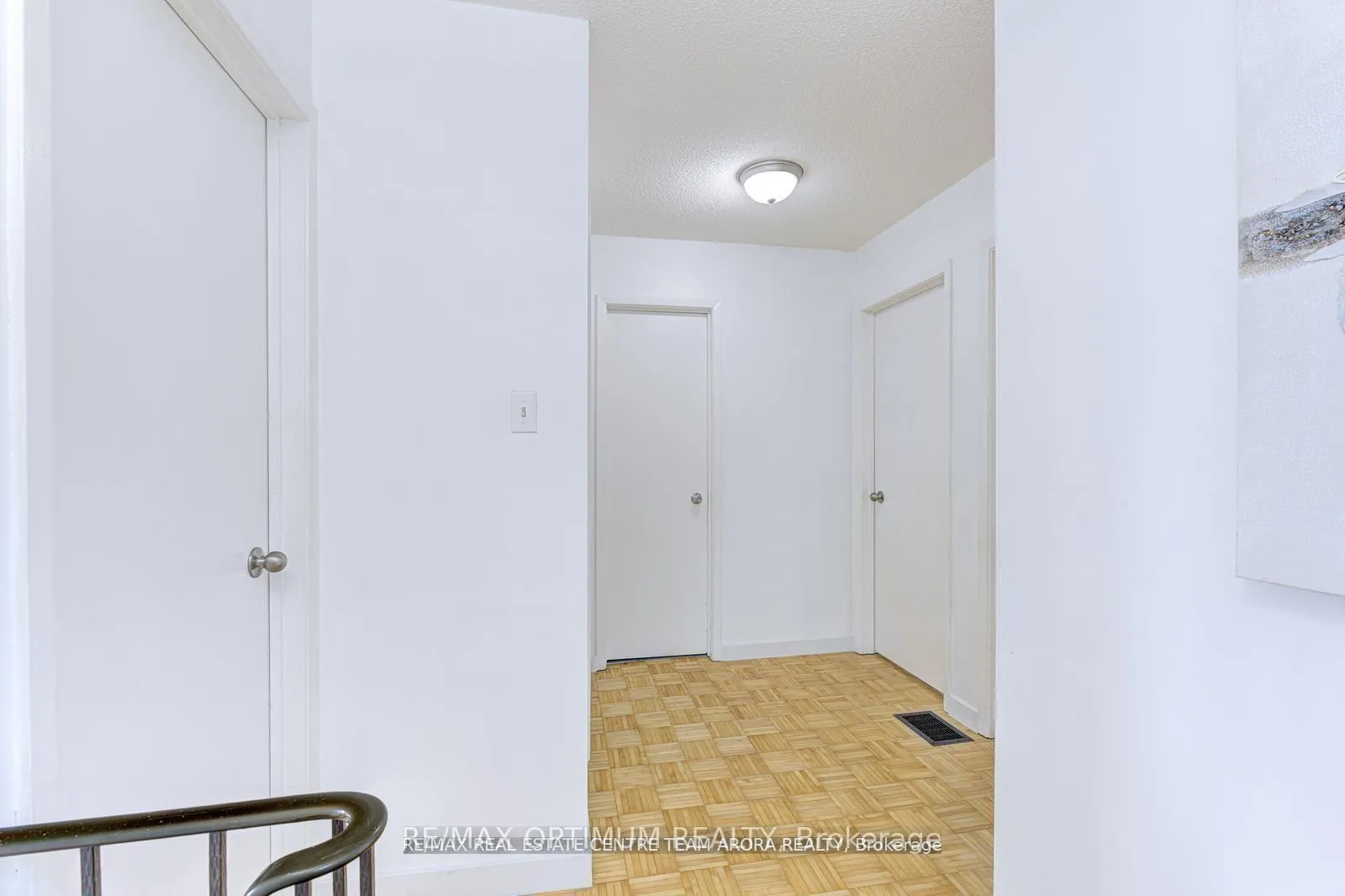 Photo 34 of Unit 90, 90 Dawson Crescent, Brampton, Brampton North — HOMEH