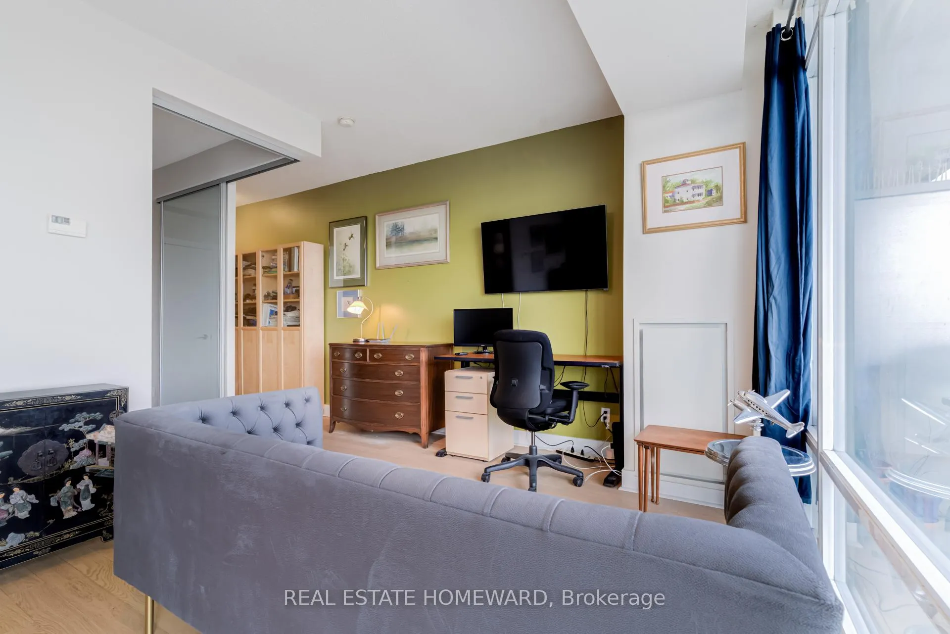 Photo 4 of Unit 1709, 90 Stadium Road, Toronto, Niagara — HOMEH