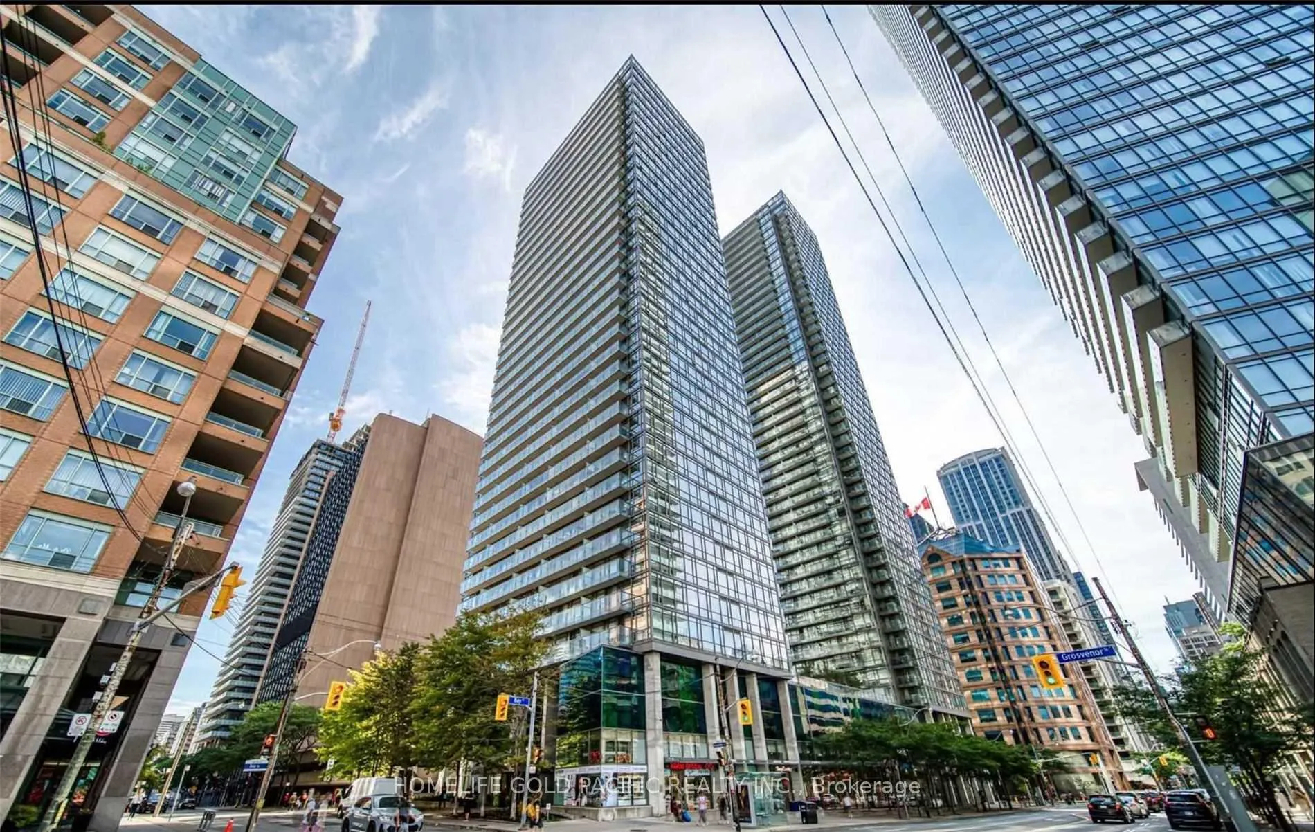 Photo 1 of Unit 604, 37 Grosvenor Street, Toronto, Bay Street Corridor — HOMEH