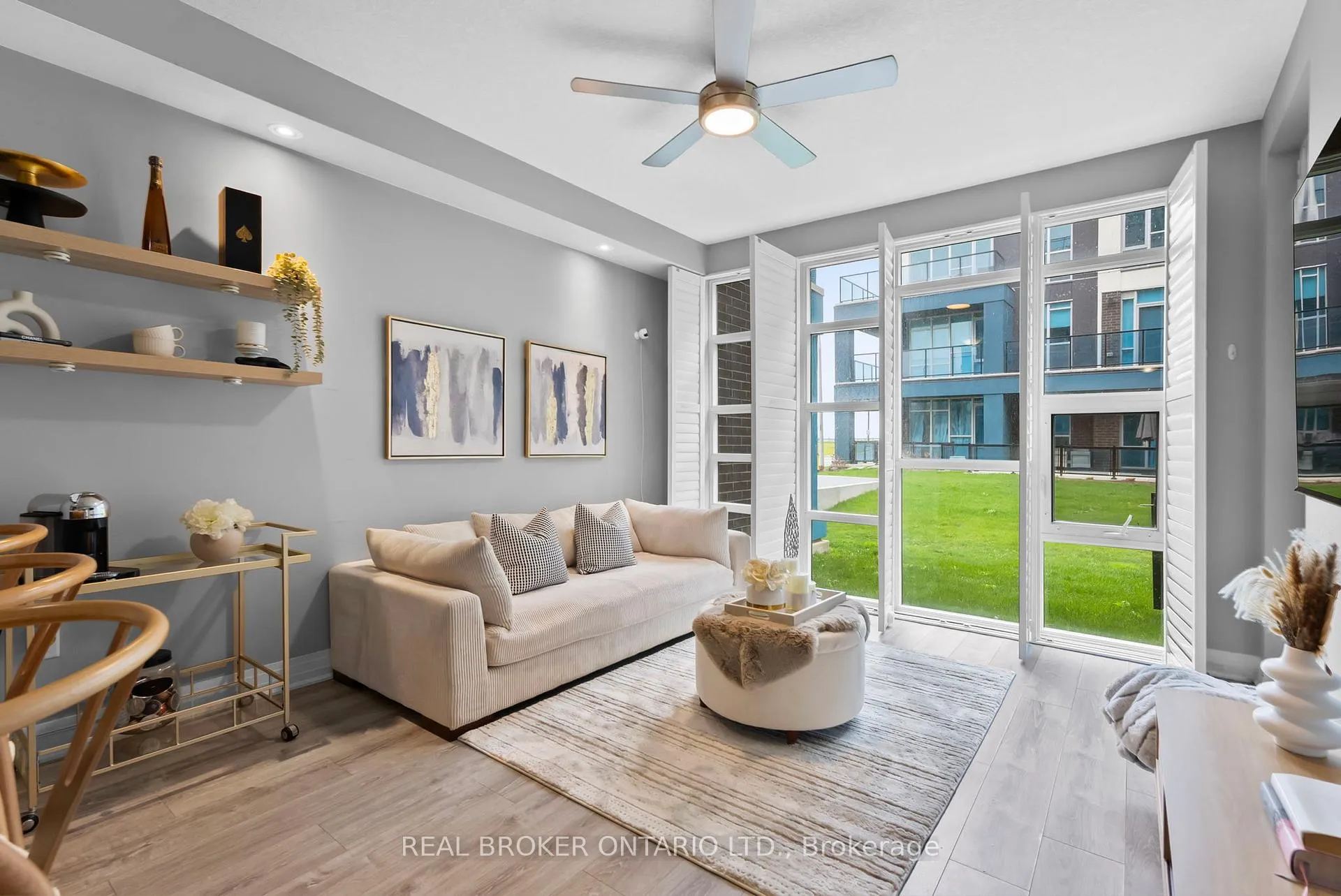 Front of Unit 110, 10 Concord Place W