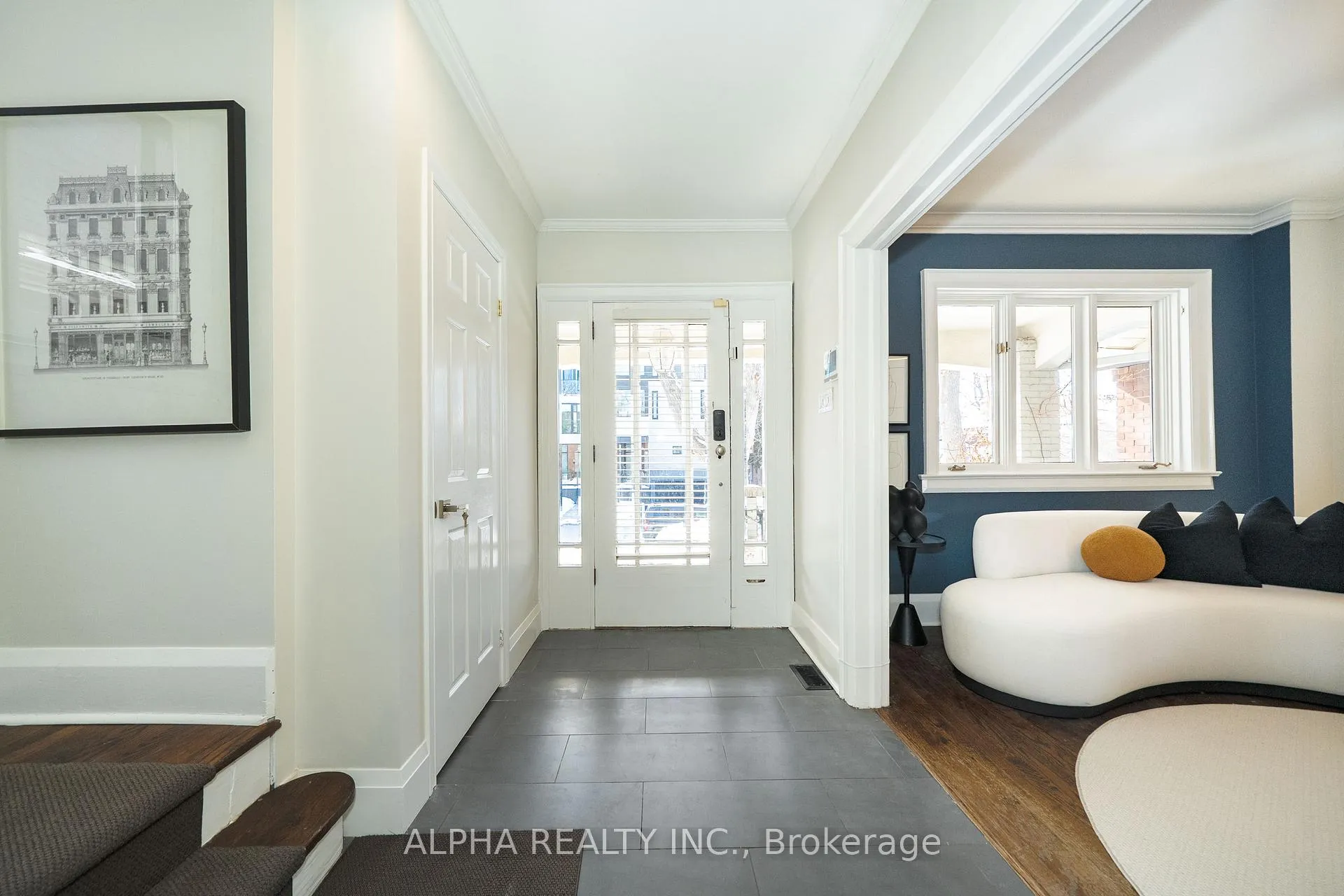 Photo 9 of 130 Roselawn Avenue, Toronto, Yonge-Eglinton — HOMEH