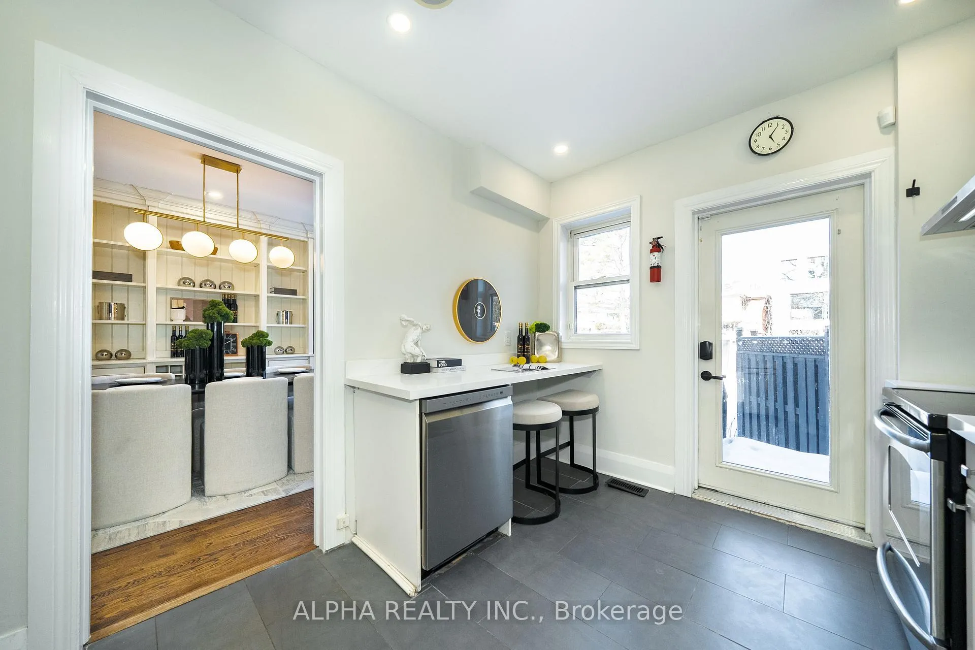 Photo 18 of 130 Roselawn Avenue, Toronto, Yonge-Eglinton — HOMEH