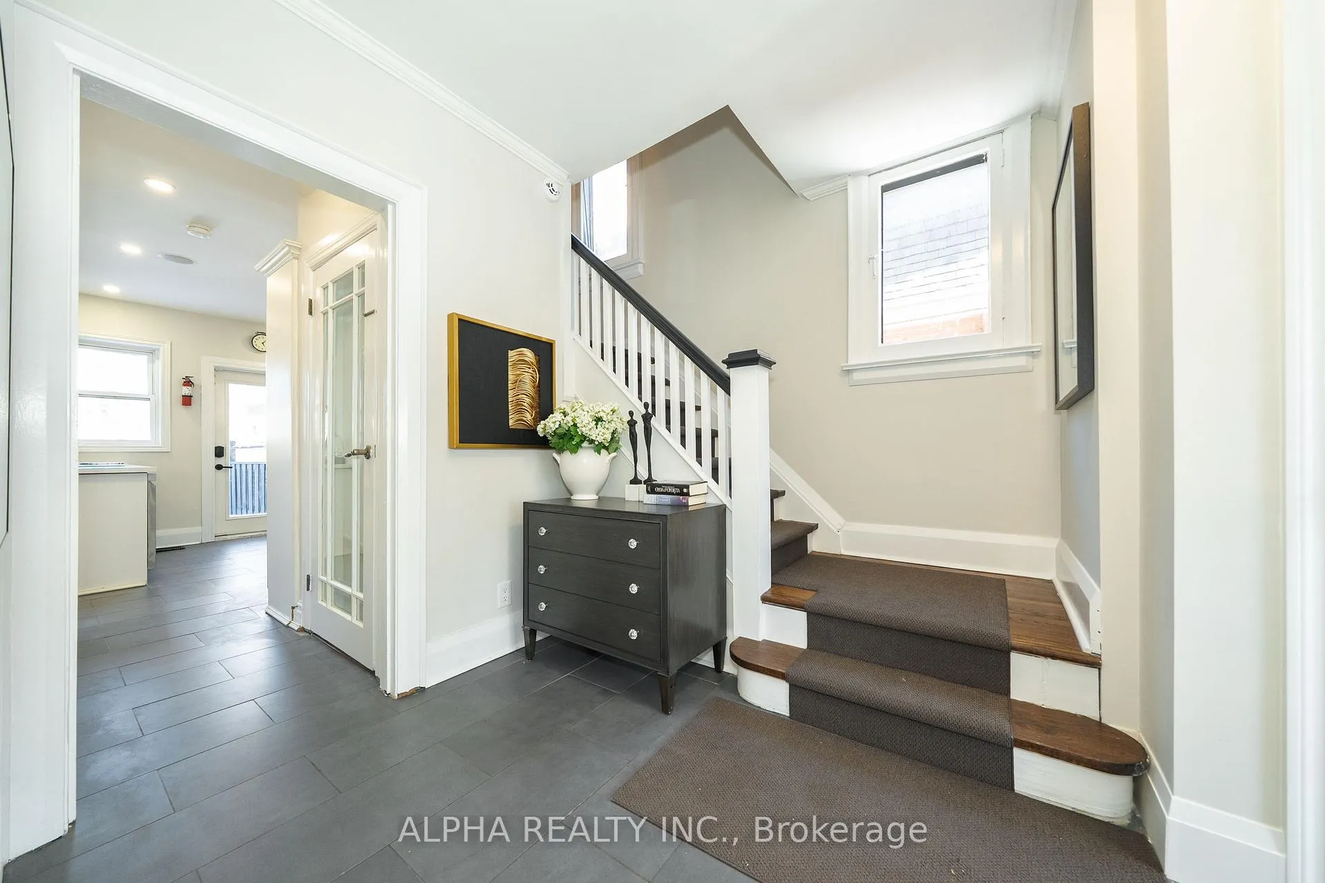 Photo 20 of 130 Roselawn Avenue, Toronto, Yonge-Eglinton — HOMEH
