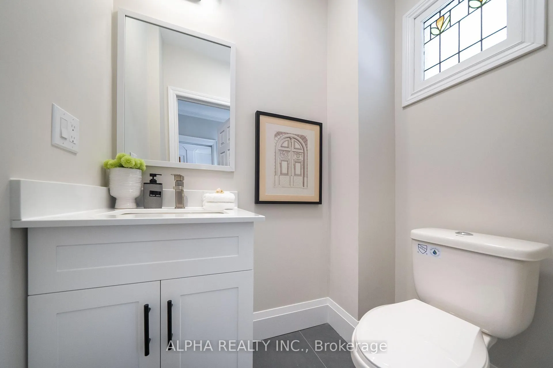 Photo 21 of 130 Roselawn Avenue, Toronto, Yonge-Eglinton — HOMEH