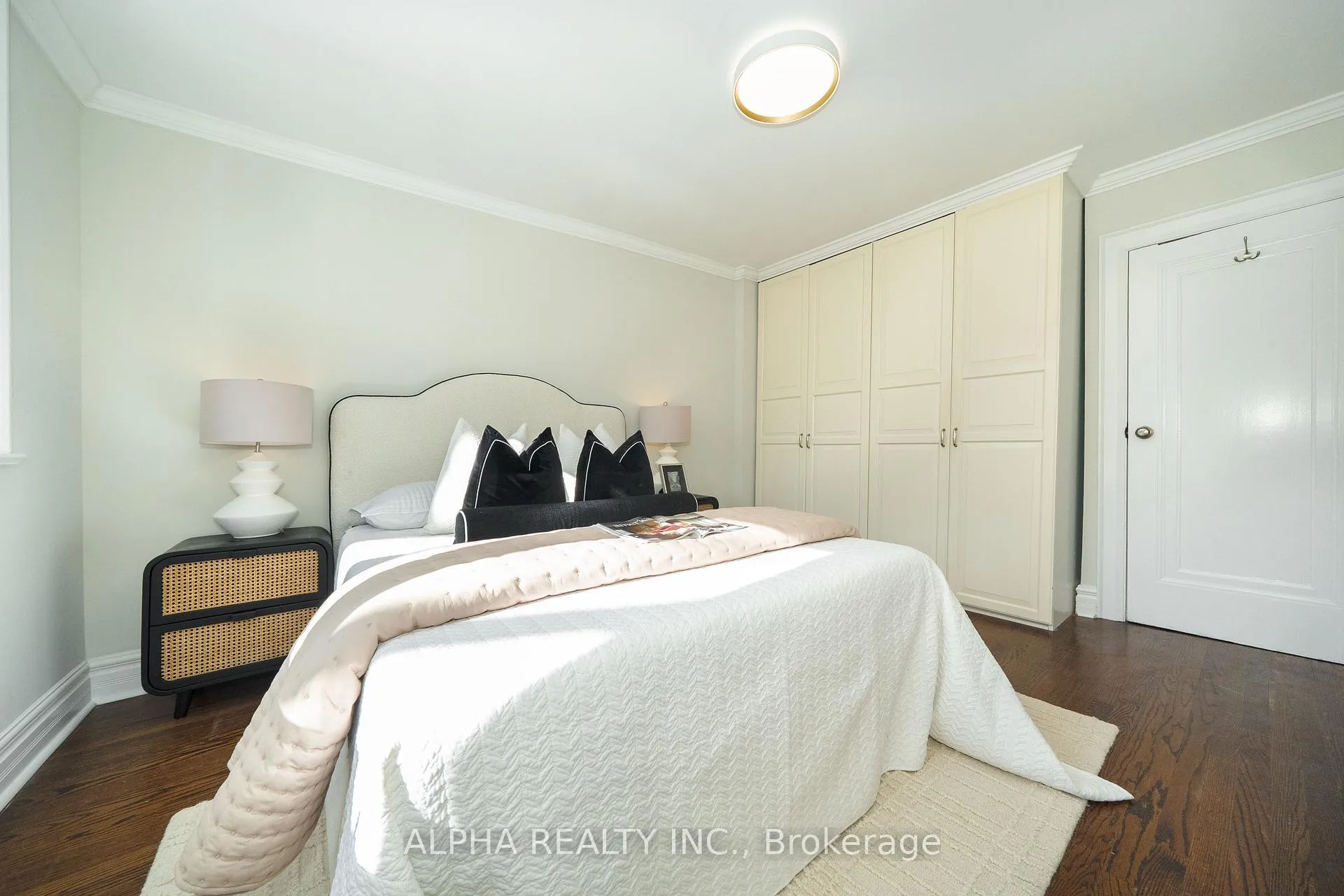 Photo 26 of 130 Roselawn Avenue, Toronto, Yonge-Eglinton — HOMEH