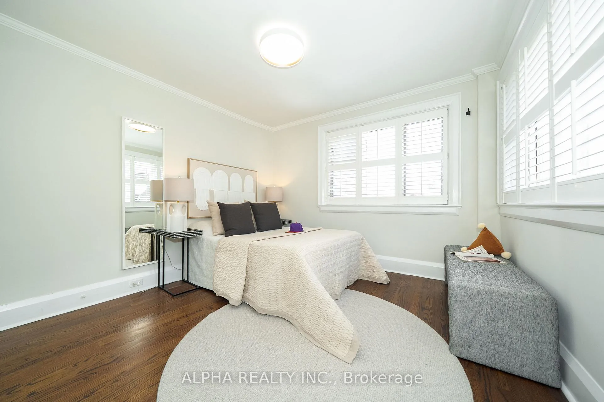 Photo 32 of 130 Roselawn Avenue, Toronto, Yonge-Eglinton — HOMEH