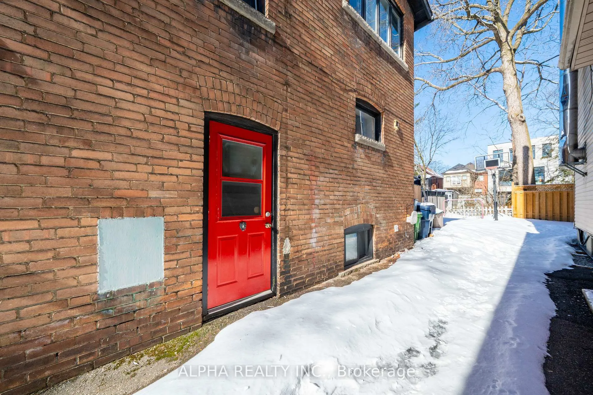 Photo 39 of 130 Roselawn Avenue, Toronto, Yonge-Eglinton — HOMEH