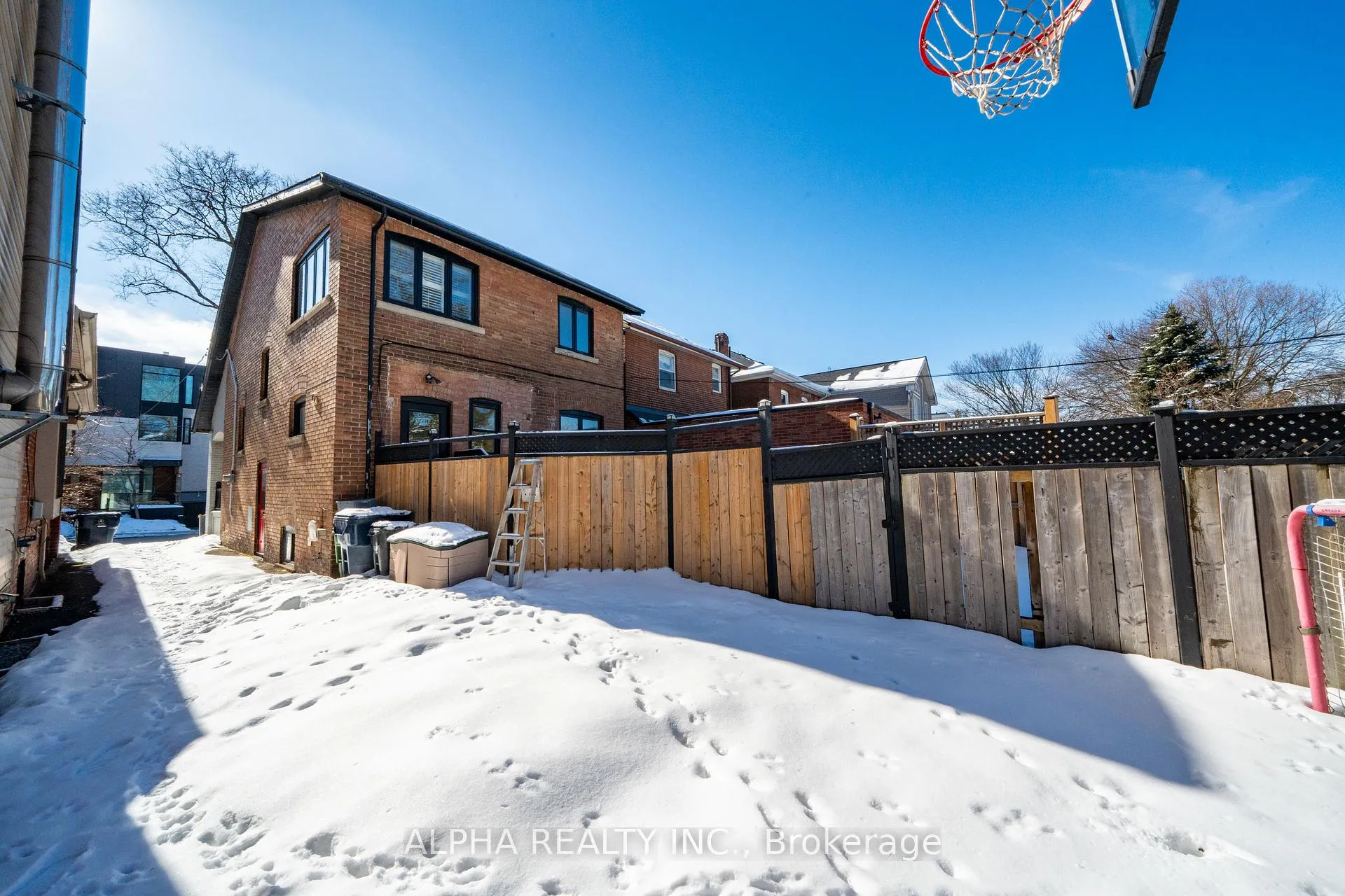 Photo 40 of 130 Roselawn Avenue, Toronto, Yonge-Eglinton — HOMEH