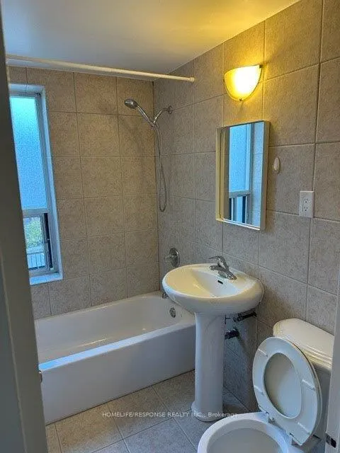Photo 3 of Unit 4, 140 Berry Road, Etobicoke, Stonegate-Queensway — HOMEH