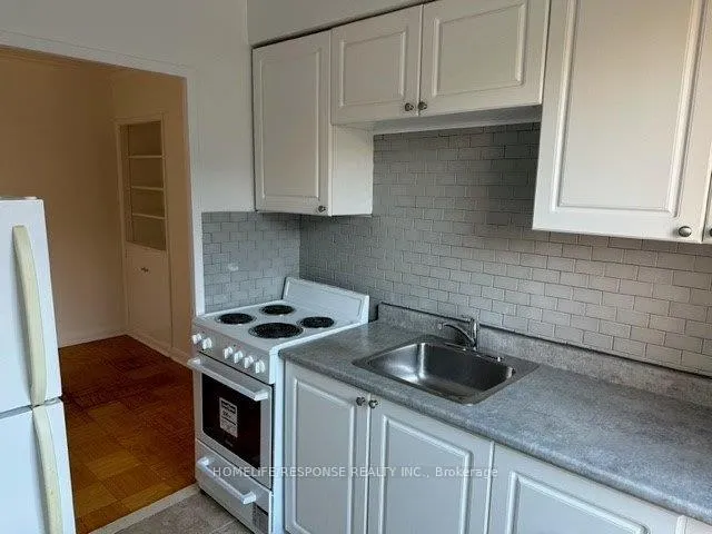 Photo 6 of Unit 4, 140 Berry Road, Etobicoke, Stonegate-Queensway — HOMEH