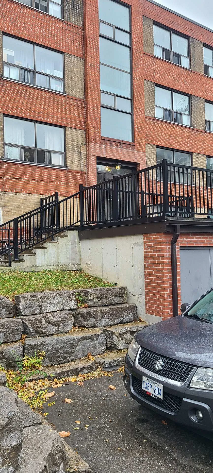 Photo 16 of Unit 4, 140 Berry Road, Etobicoke, Stonegate-Queensway — HOMEH