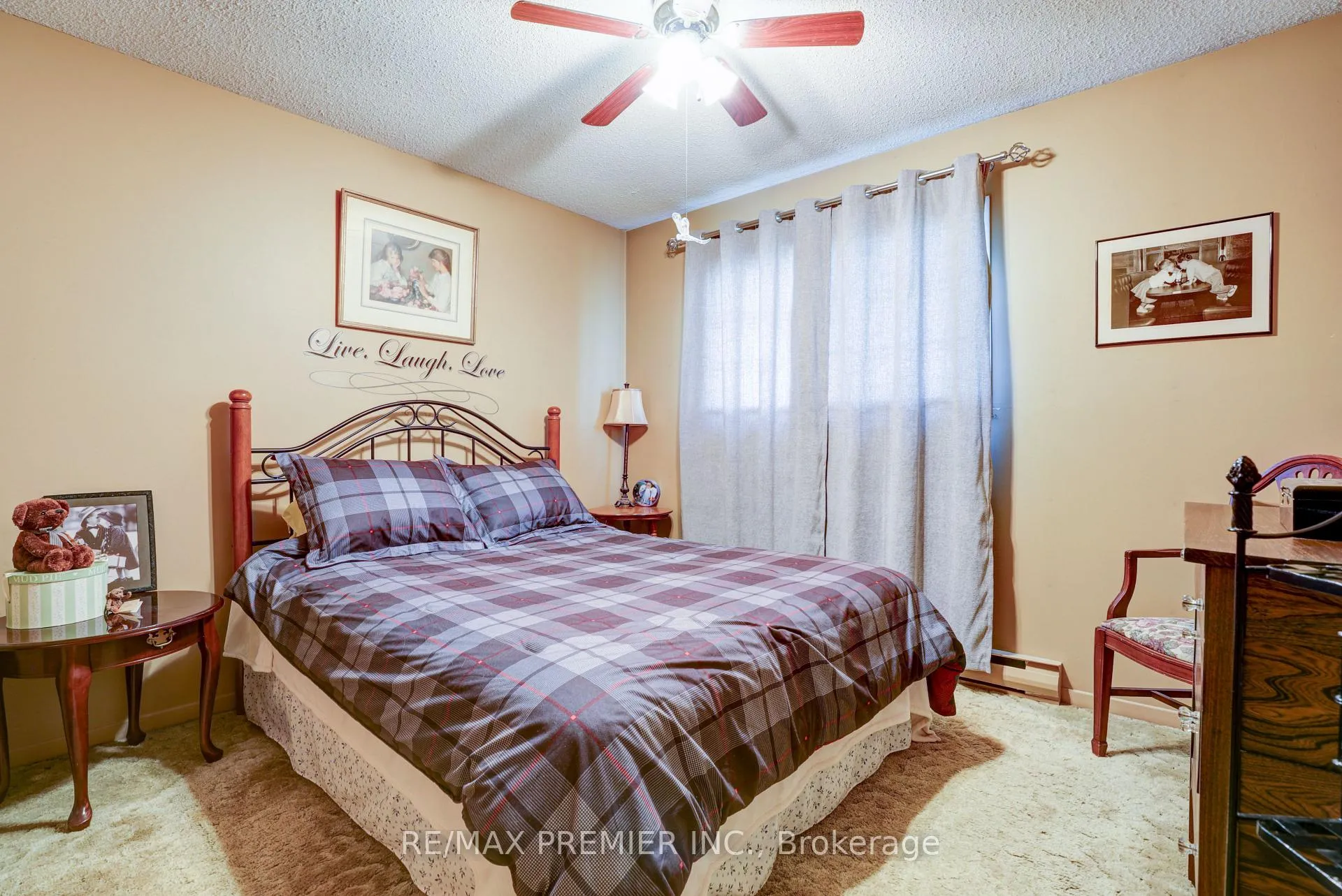 Photo 12 of Unit 14, 433 May Street, Brock, Beaverton — HOMEH