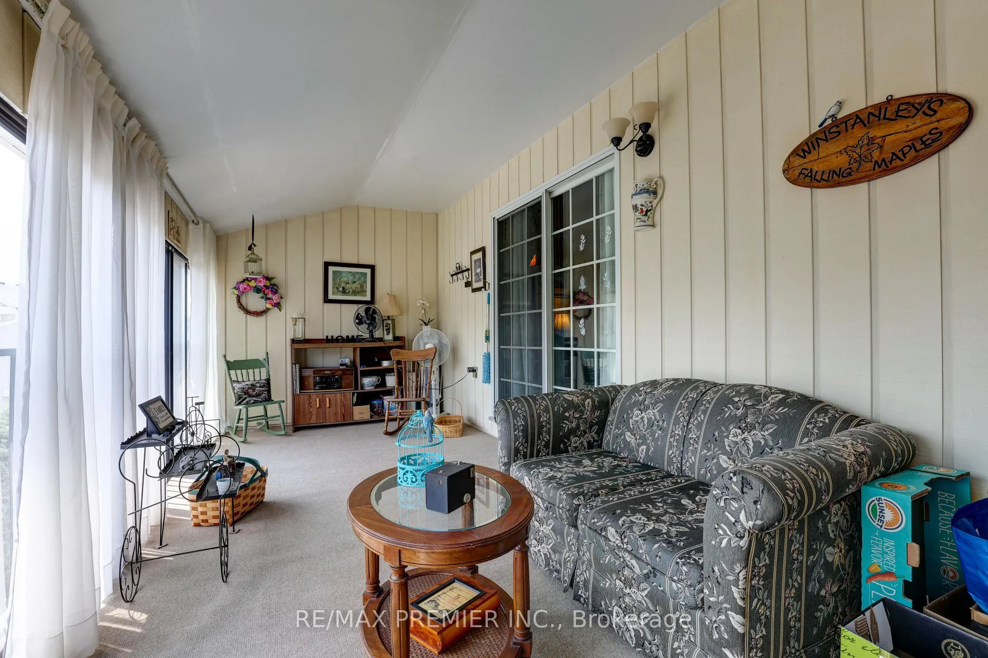 Photo 18 of Unit 14, 433 May Street, Brock, Beaverton — HOMEH