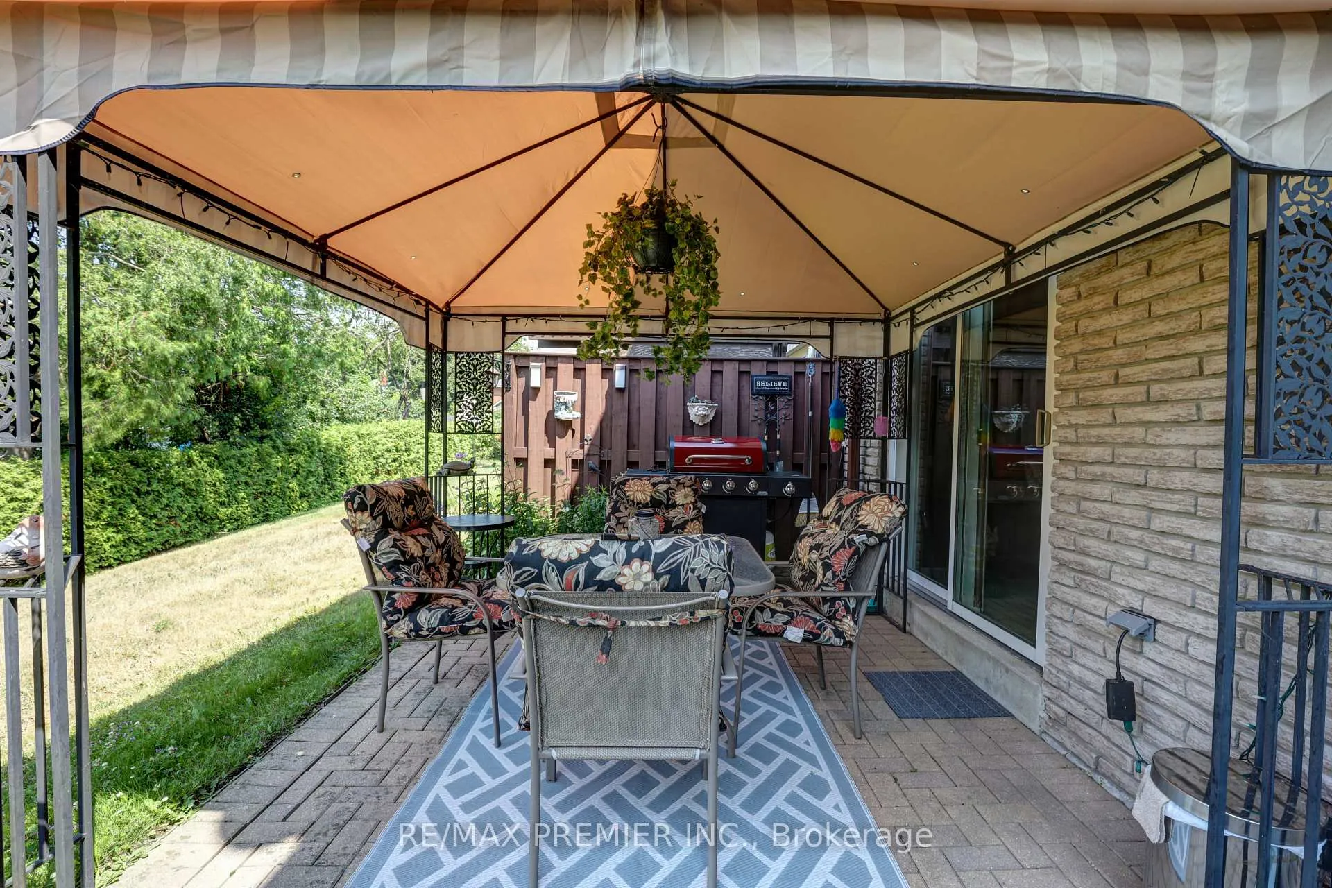 Photo 25 of Unit 14, 433 May Street, Brock, Beaverton — HOMEH