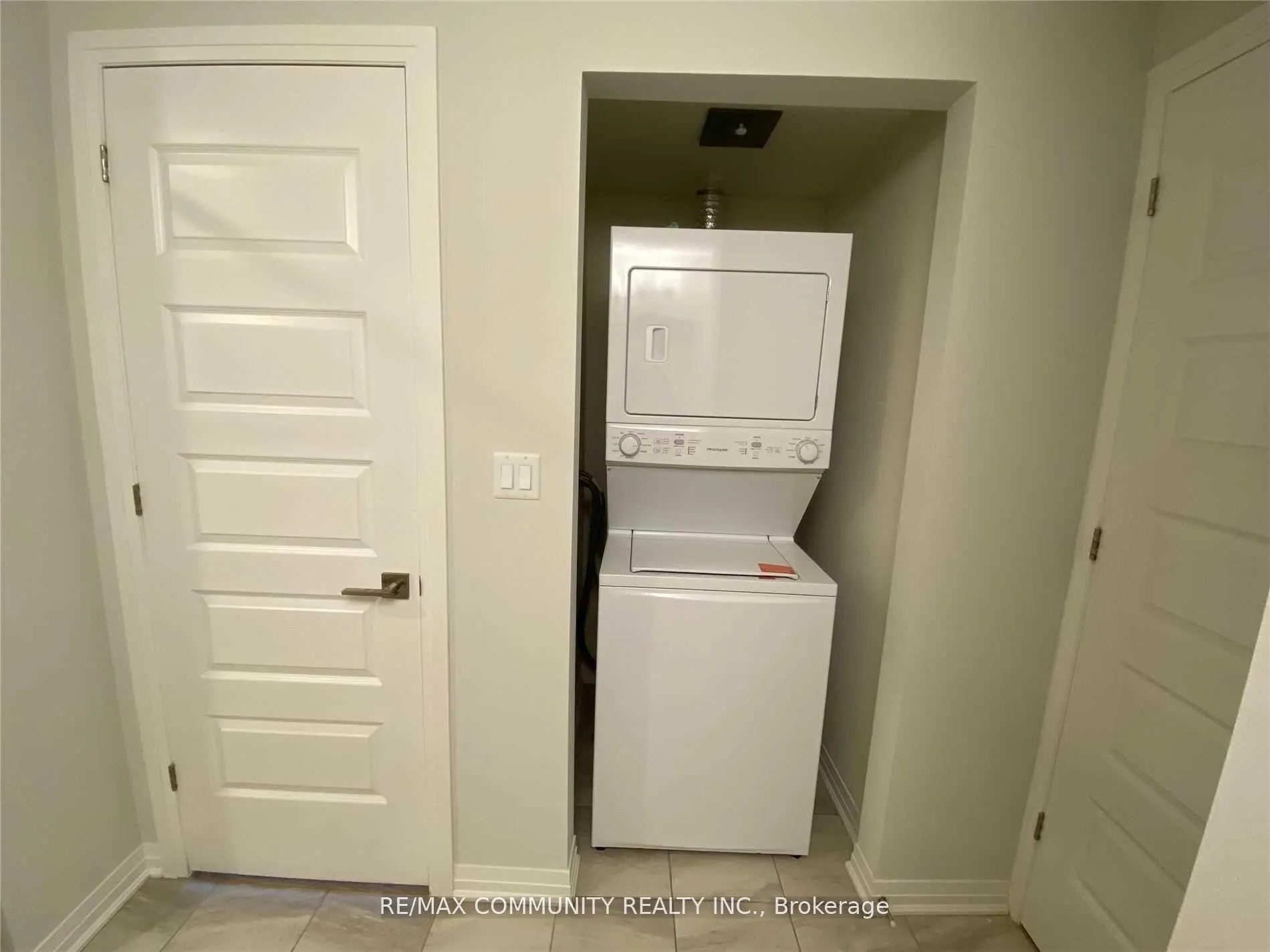 Photo 9 of Unit 413, 58 Adam Sellers Street E, Markham, Cornell — HOMEH