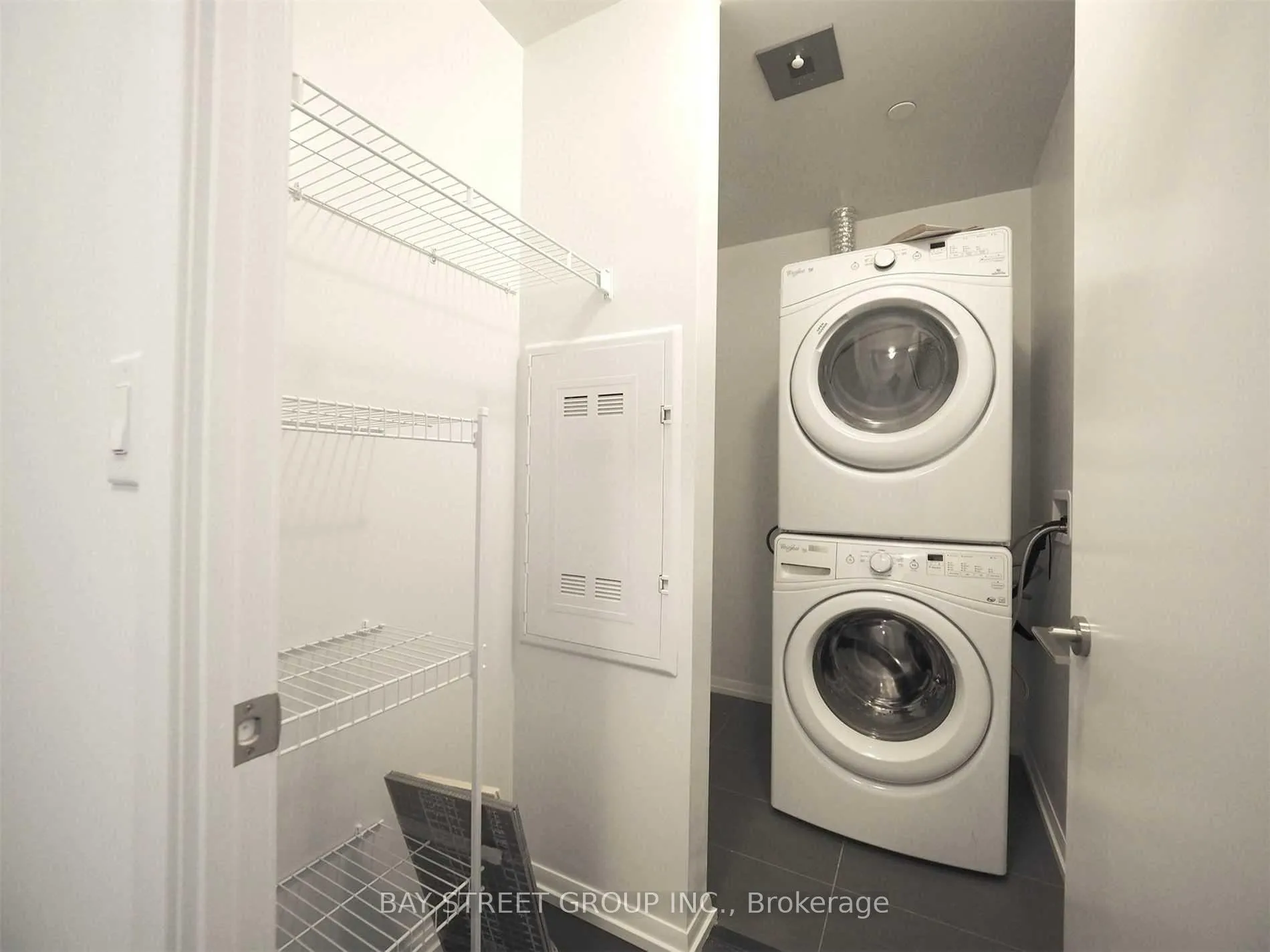 Photo 7 of Unit 602, 540 Bur Oak Avenue, Markham, Berczy — HOMEH