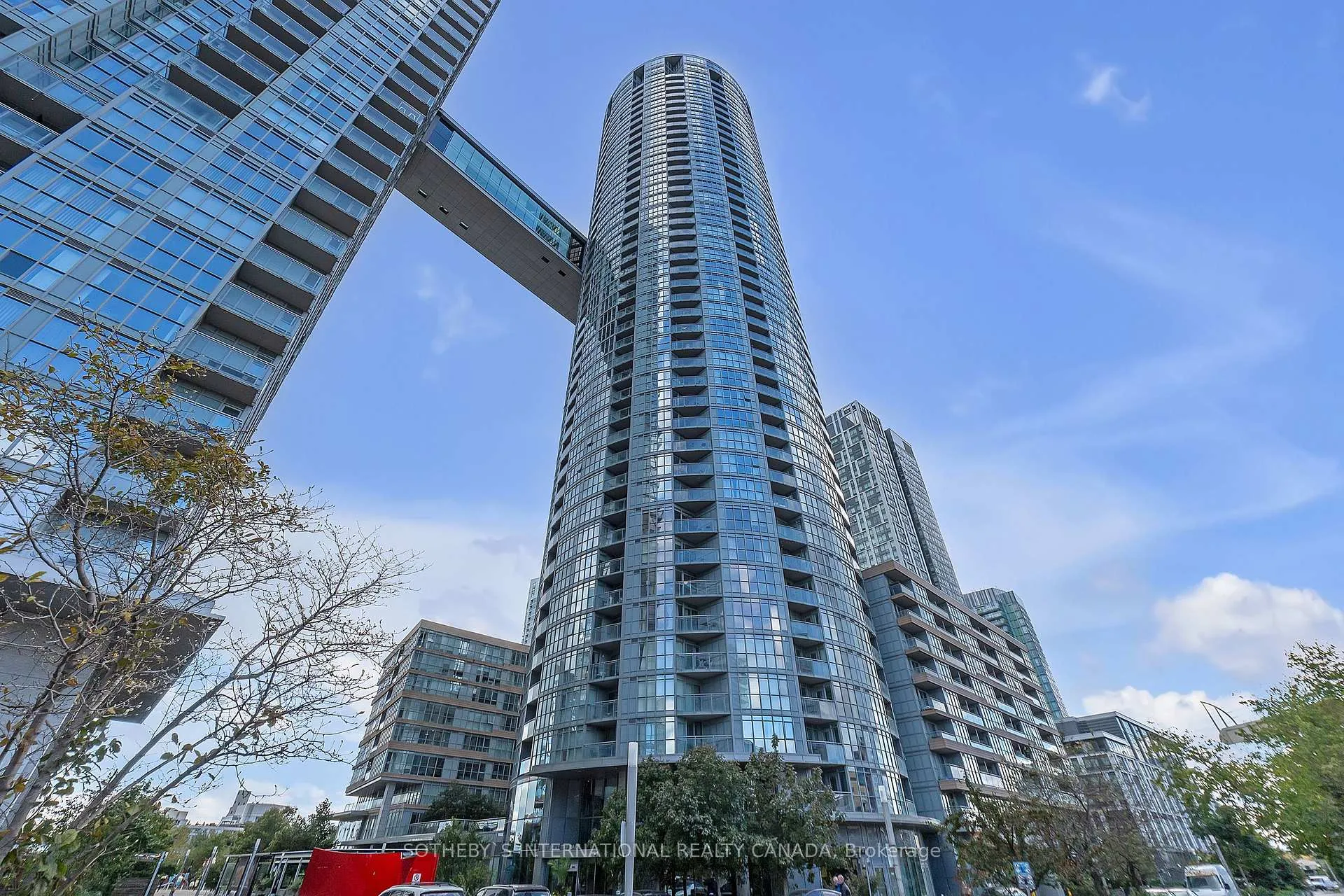 Photo 3 of Unit PH10, 21 Iceboat Terrace, Toronto, Waterfront Communities — HOMEH
